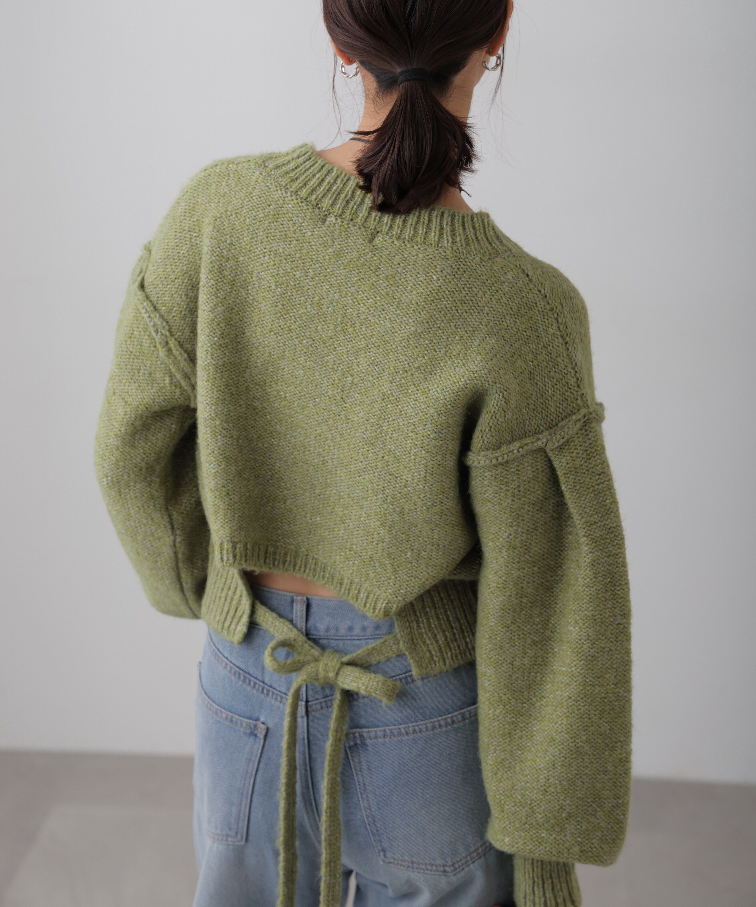  「バックリボンショート丈ニット」|ニット・セーター|