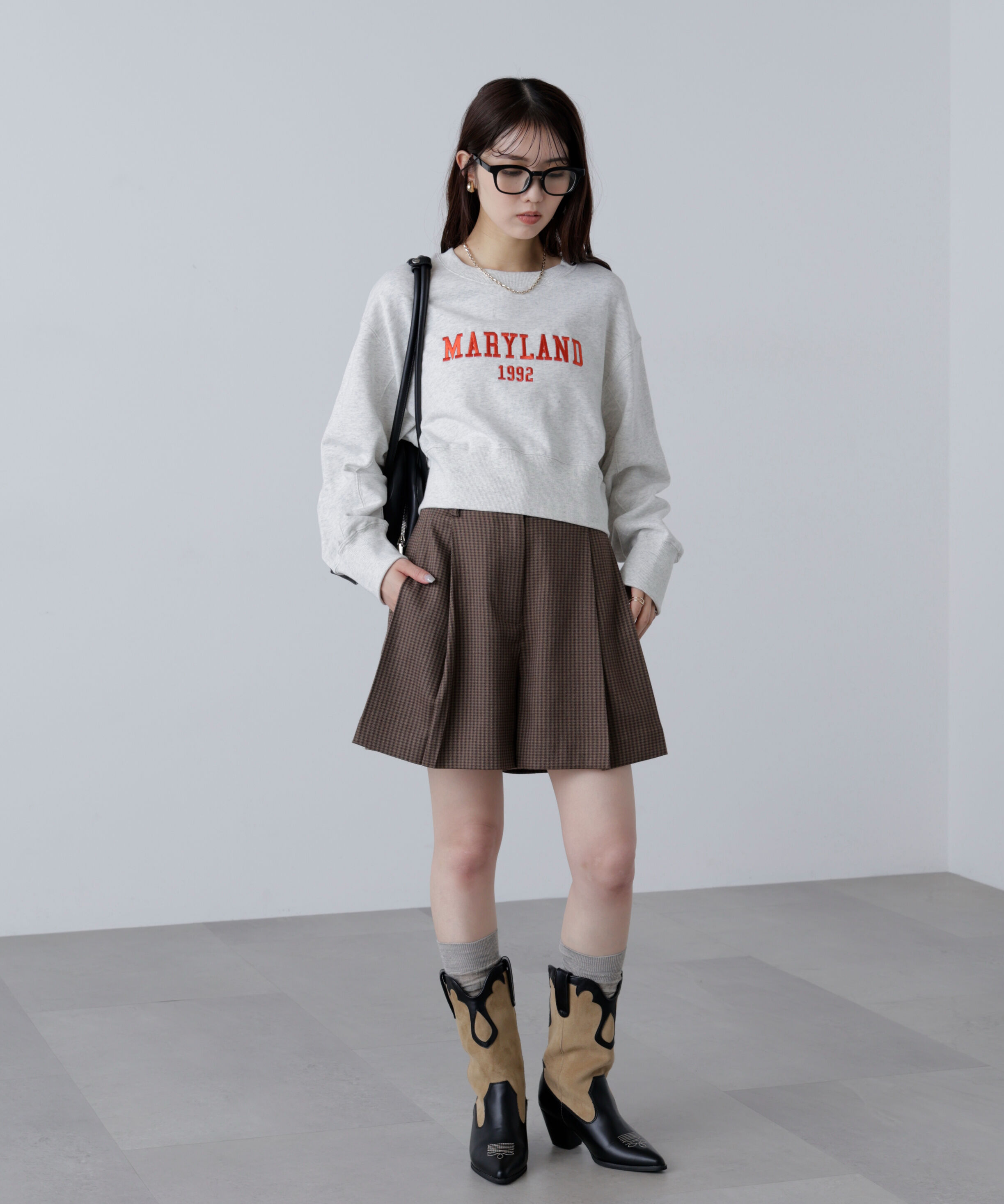  「カレッジロゴショート丈スウェット」|Tシャツ・カットソー|