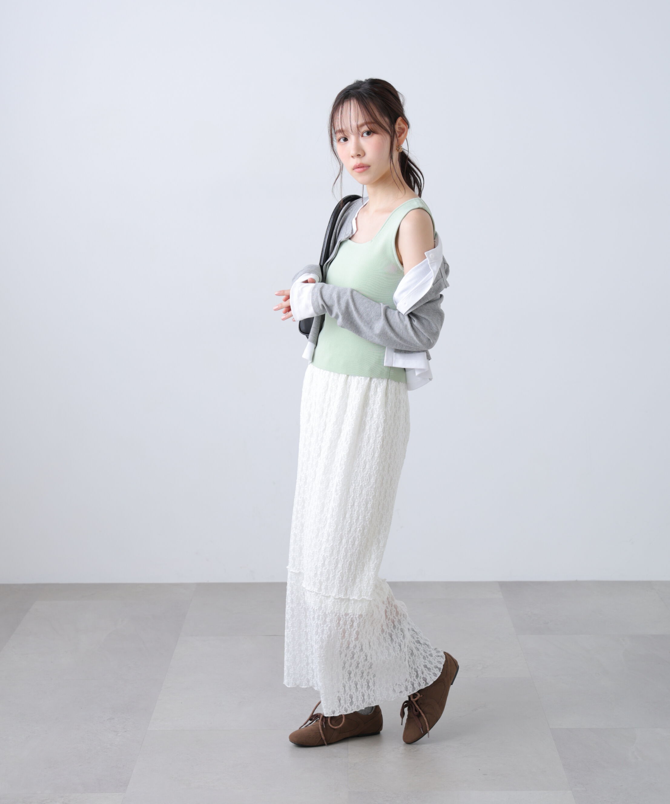  「総針スクエアネックタンクニット」|ニット・セーター|