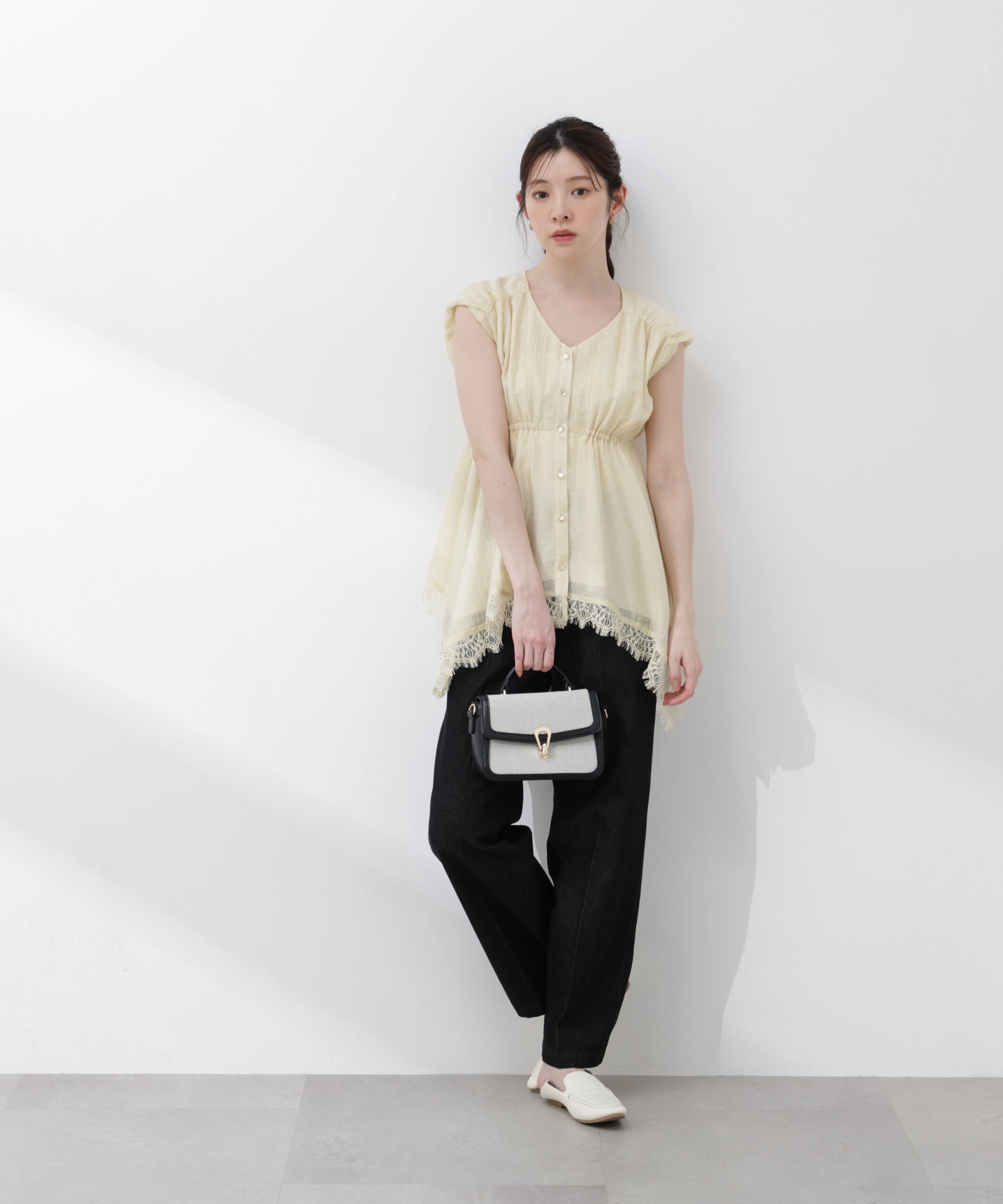 PROPORTION BODY DRESSING「レーストリミングヘムブラウス 26SS」|シャツ・ブラウス|