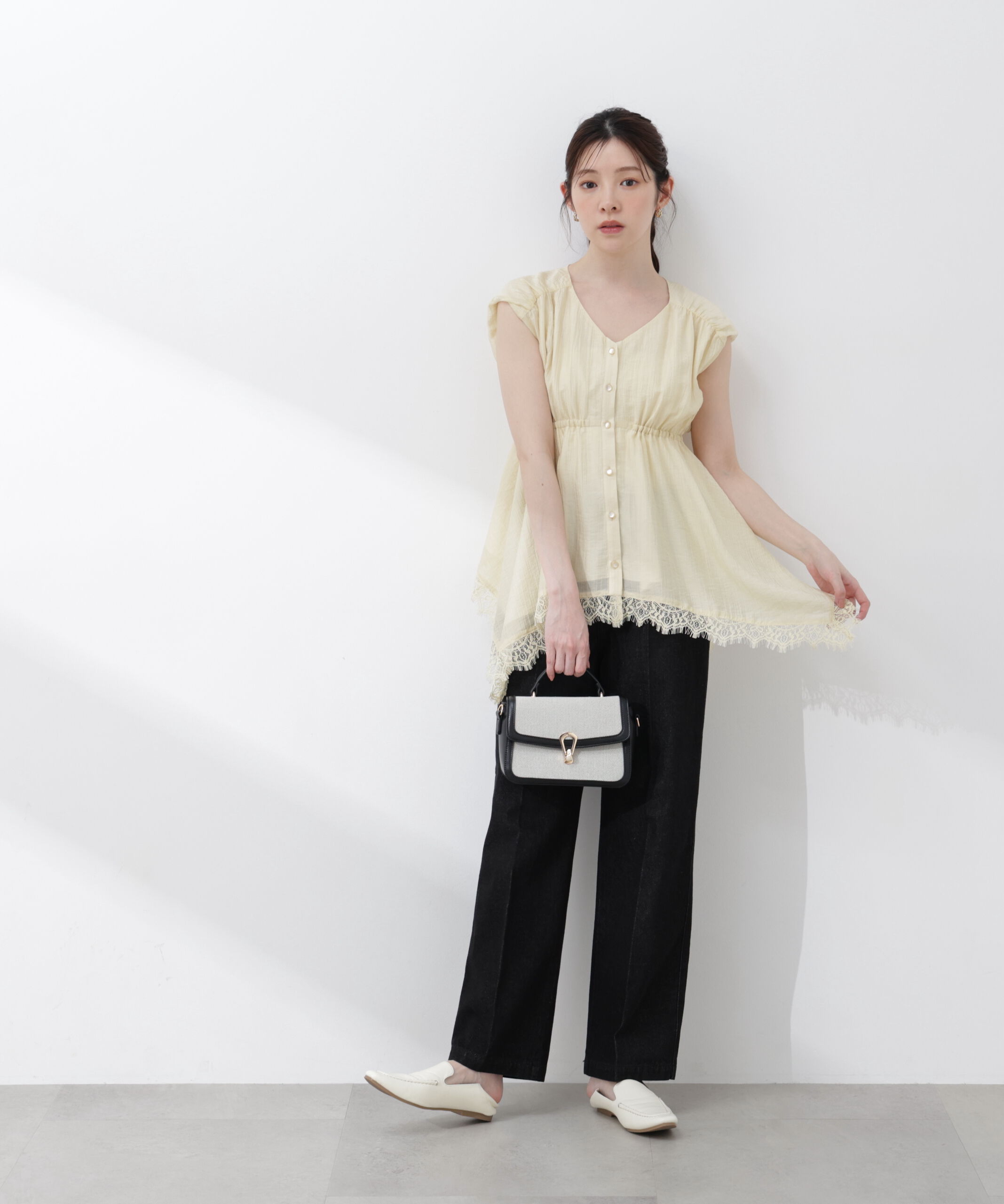 PROPORTION BODY DRESSING「レーストリミングヘムブラウス 26SS」|シャツ・ブラウス|