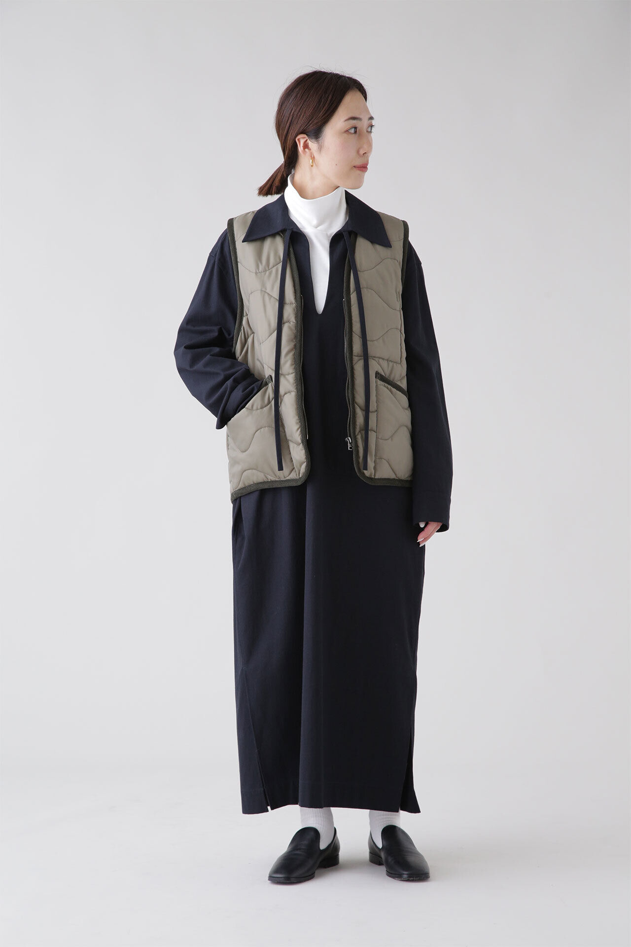 YLEVE 「YLEVE / COTTON LINEN HIGH TWIST GABARDINE TUNIC OP」|ワンピース|