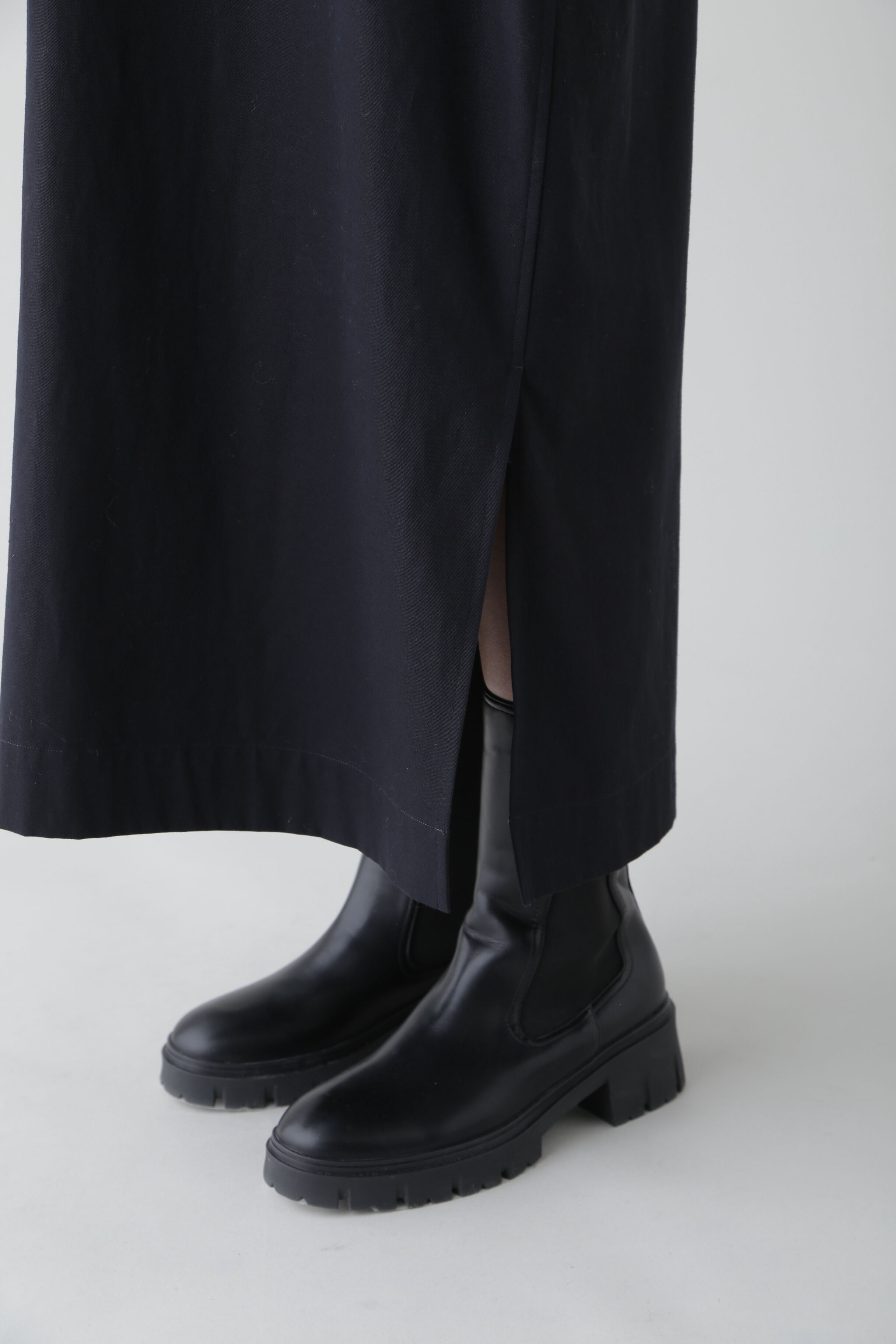 YLEVE 「YLEVE / COTTON LINEN HIGH TWIST GABARDINE TUNIC OP」|ワンピース|