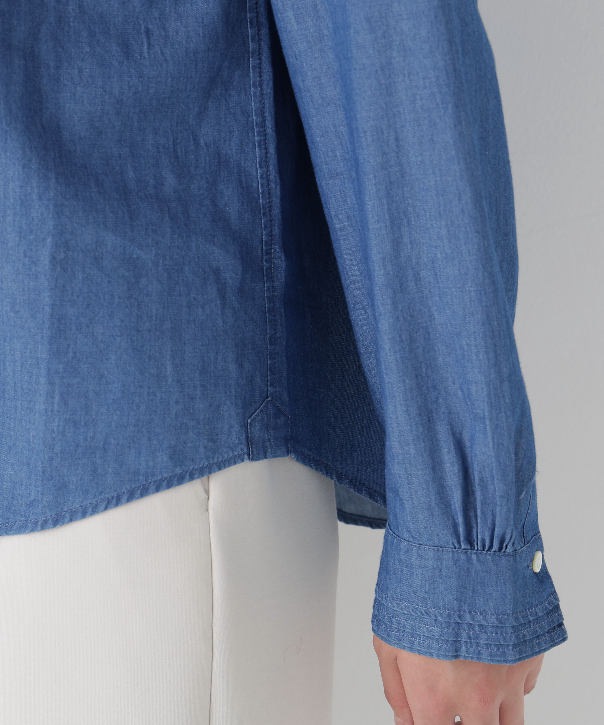  「◆ライトオンスデニムピンタックブラウス」|シャツ・ブラウス|