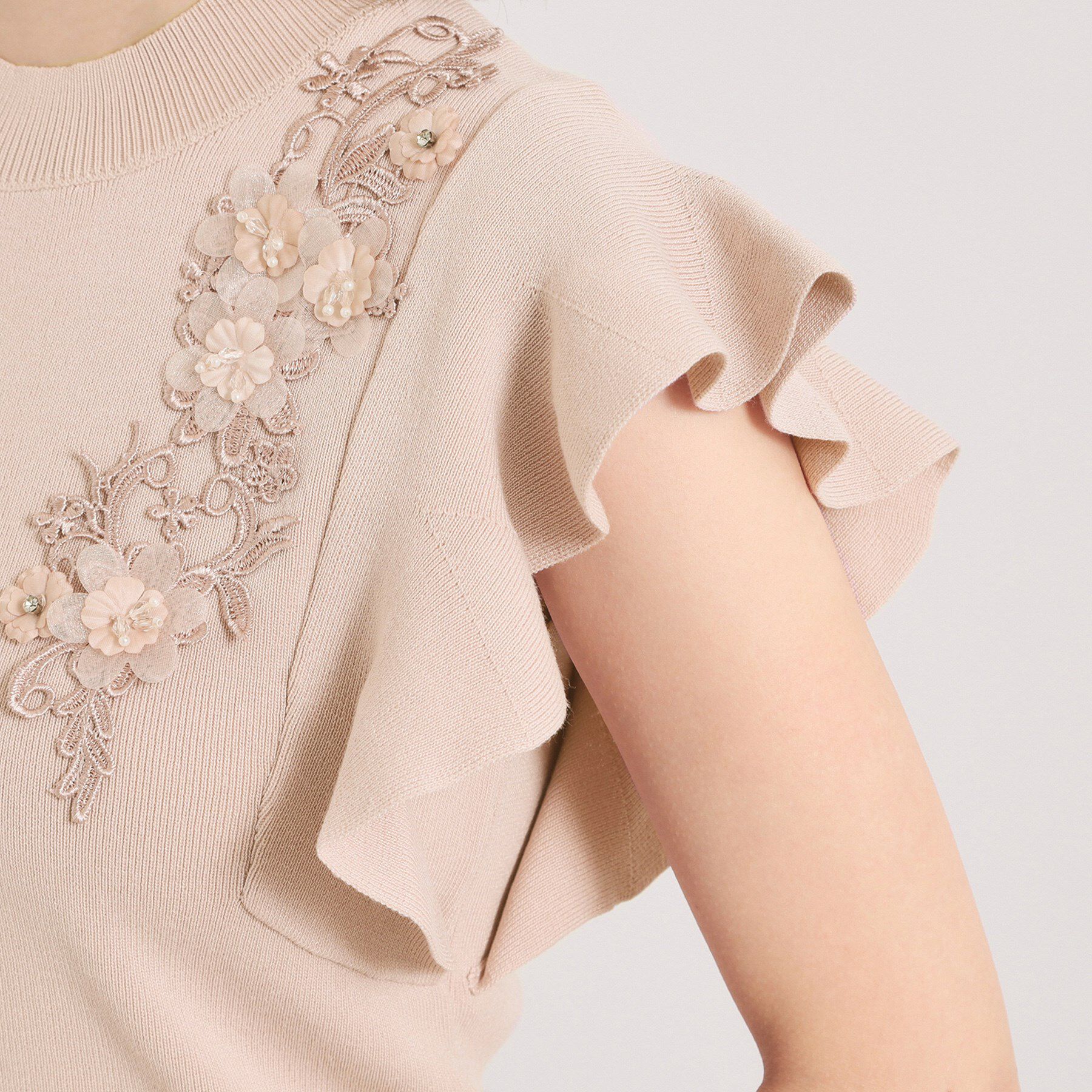 ITS&rsquo;DEMO「【手洗い可】花レースフリル袖ニット」|ニット・セーター|