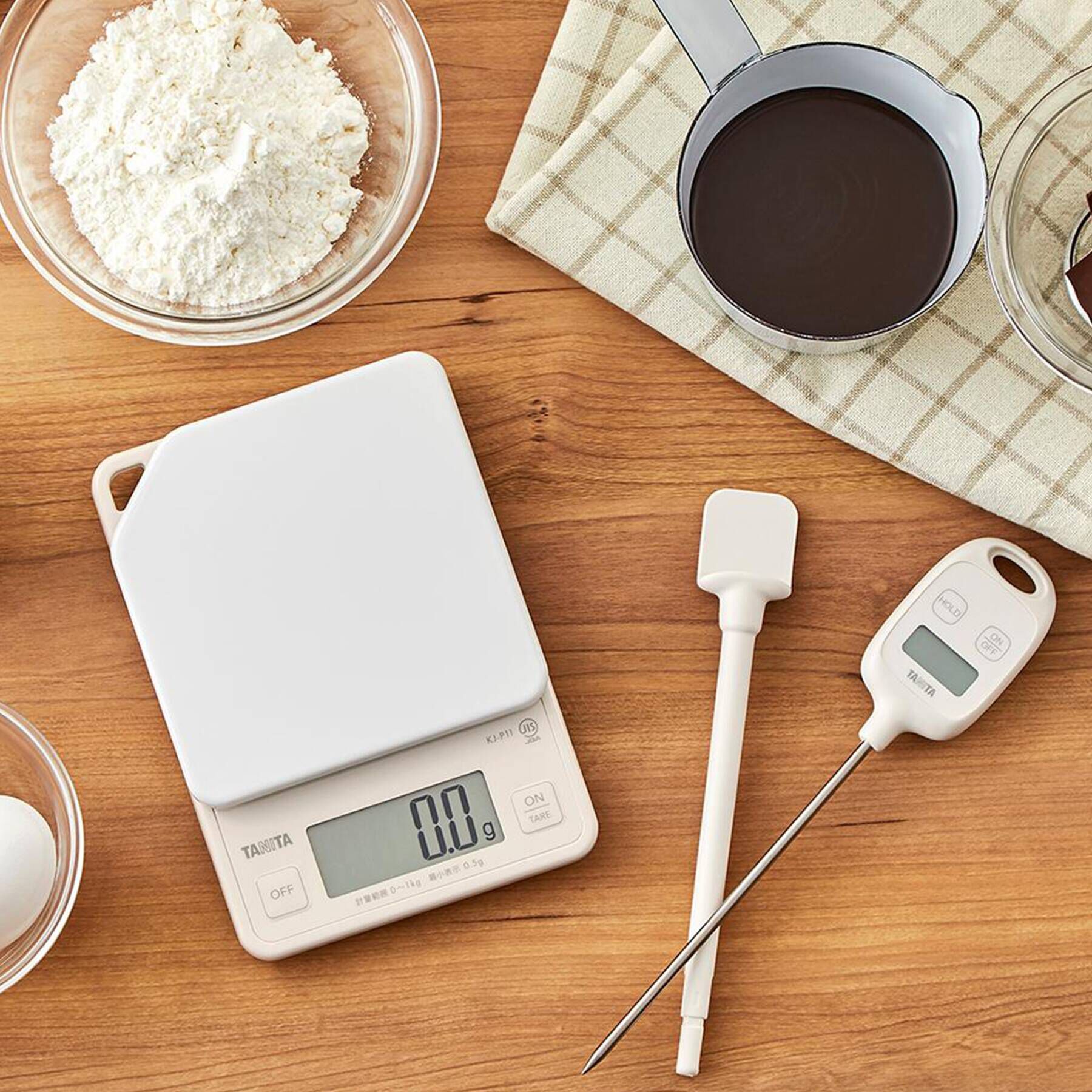 212 KITCHEN STORE「デジタル温湿計 TT-P01-IV ＜TANITA タニタ＞」|食器・キッチングッズ|