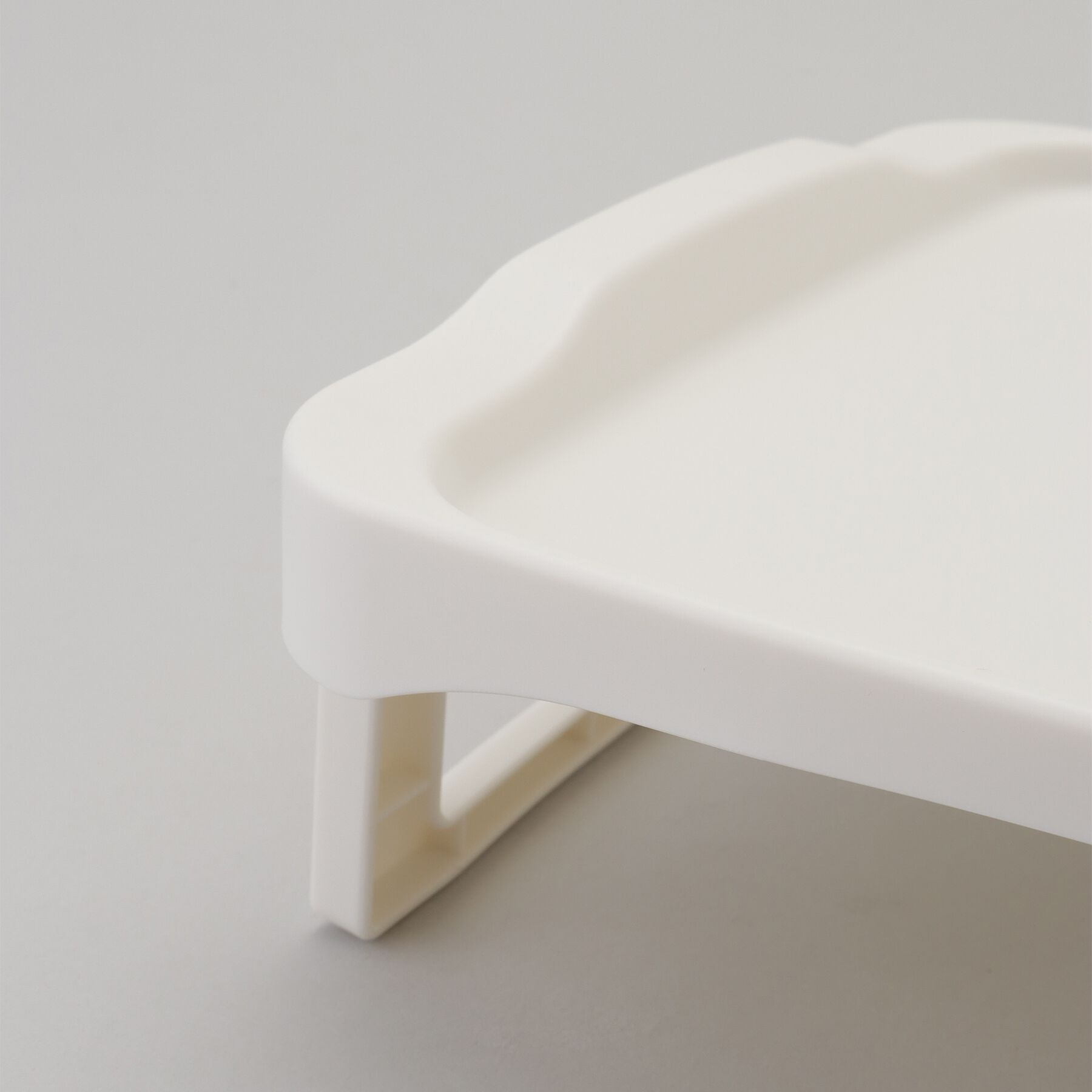 212 KITCHEN STORE「レンジで便利 トレーにもなる2段レンジ棚」|食器・キッチングッズ|