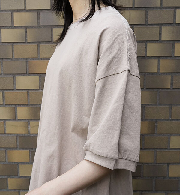 休日と詩「ひだまりのTシャツ」|Tシャツ・カットソー|ベージュ