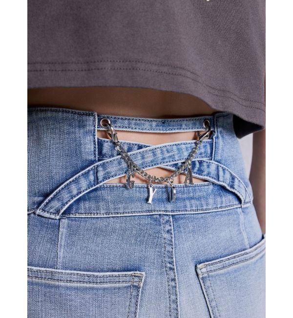 GYDA「ハイウエストボタンBACKカーブクロスGYDA chainデニムショートパンツ」|デニム|