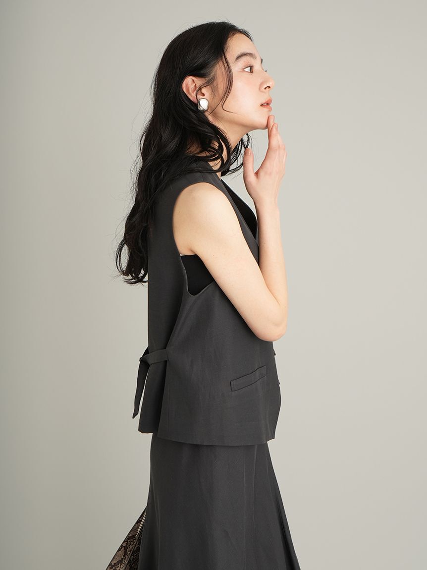 Mila Owen「後バックルリネン混ベスト」|ダウンベスト・ベスト|