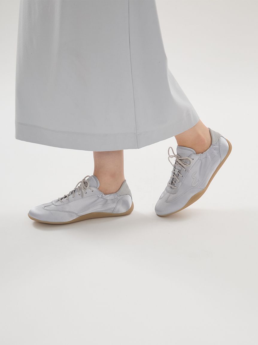 emmi atelier「【em】サテンスニーカー」|スニーカー|