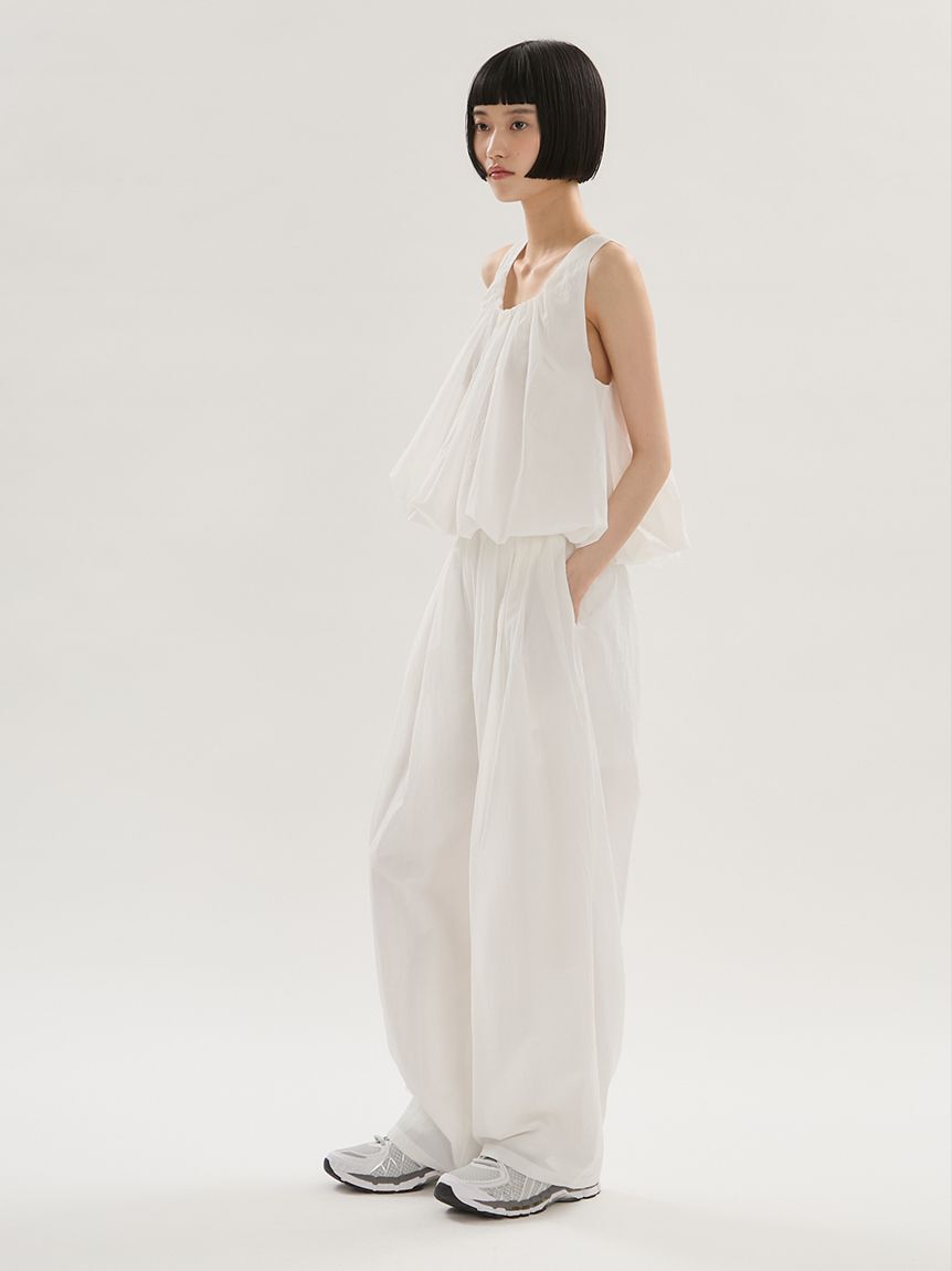 emmi atelier「ワッシャーナイロンタックイージーパンツ【セットアップ対応】」|チノ|