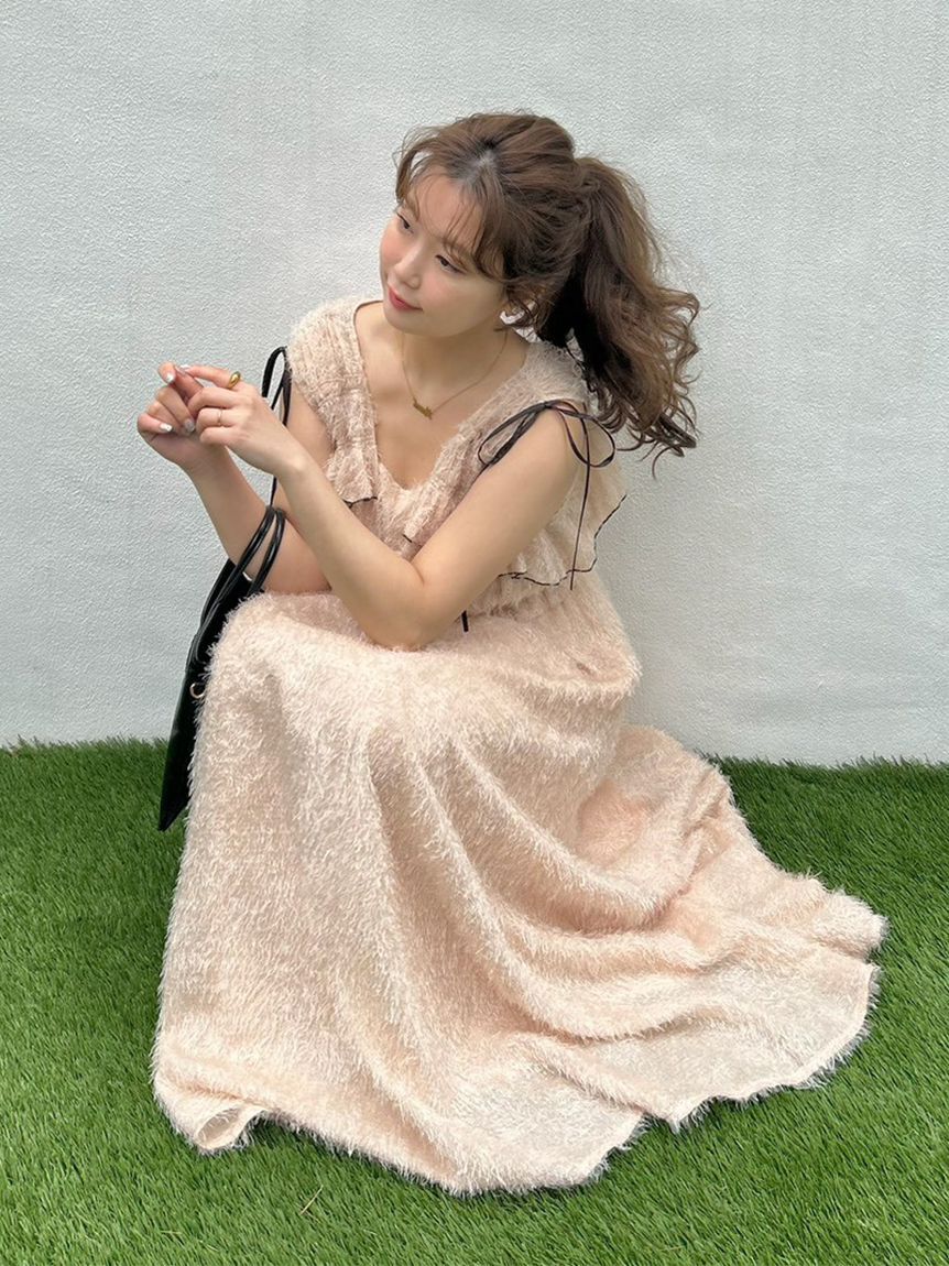 LILY BROWN「フリンジジャガードシャーリングワンピース」|ワンピース|