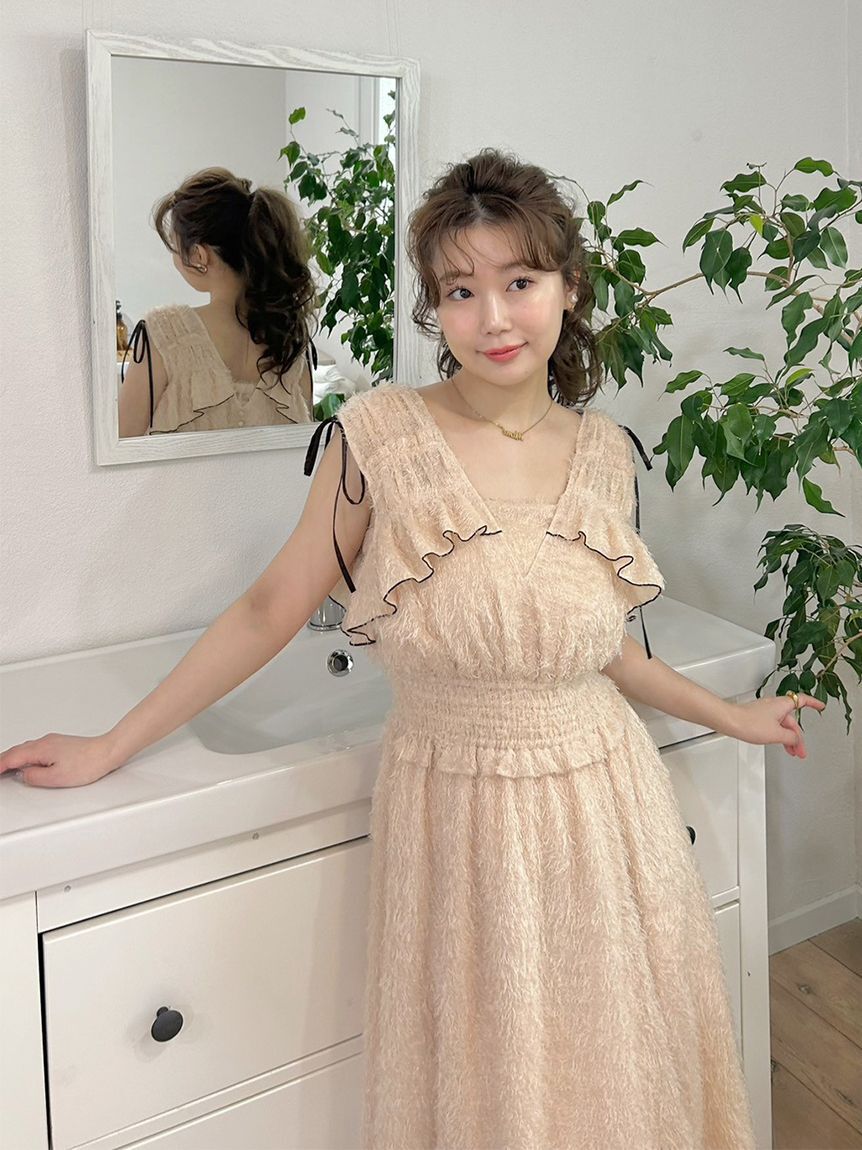 LILY BROWN「フリンジジャガードシャーリングワンピース」|ワンピース|