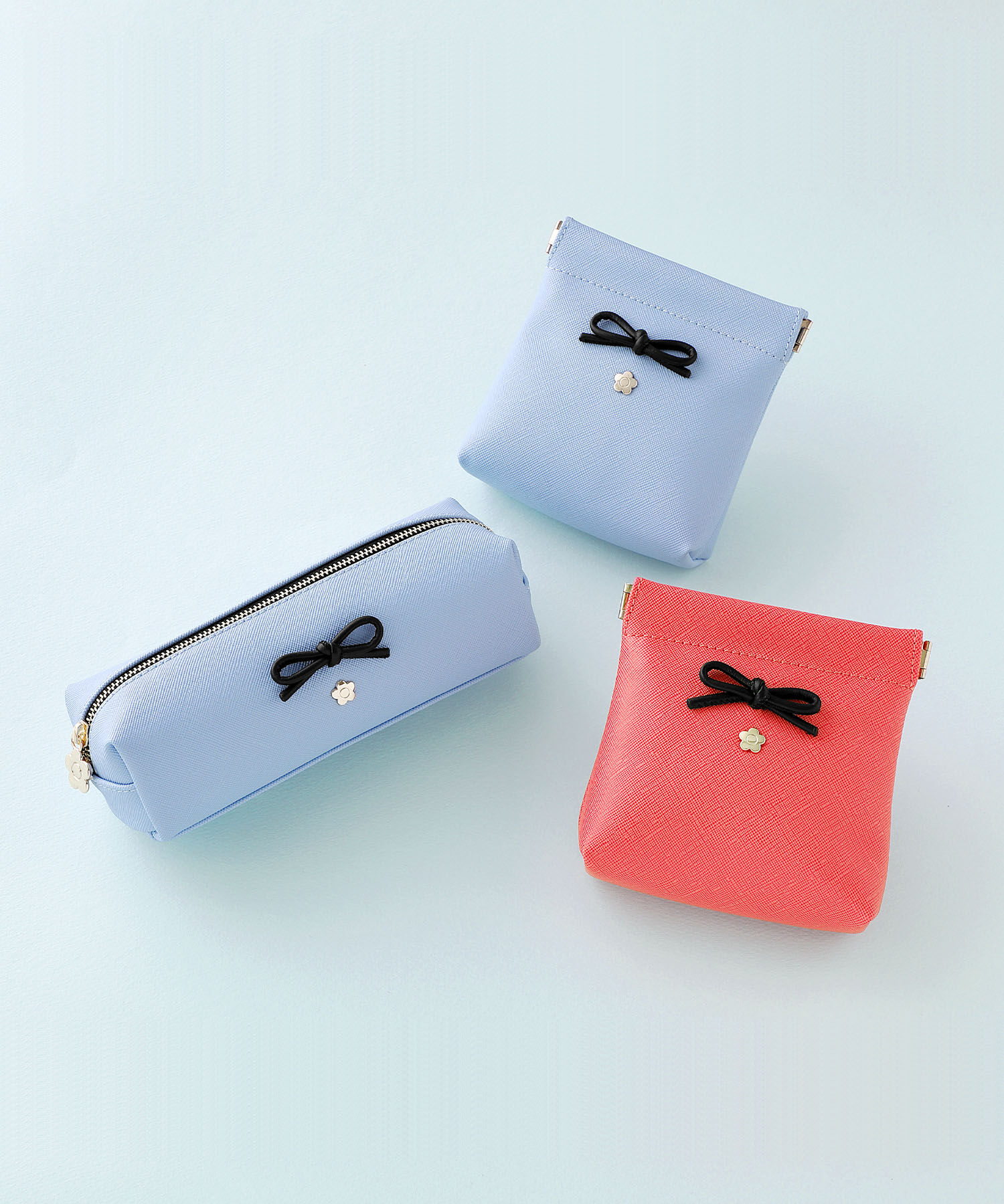 MARY QUANT「サフィアーノリボン スクエアペンケース」|その他|