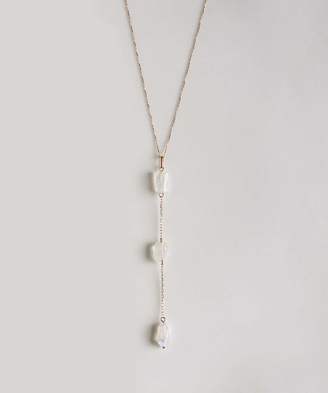  「レインボームーンストーン チェーン タイネックレス | K10YG」|ネックレス|