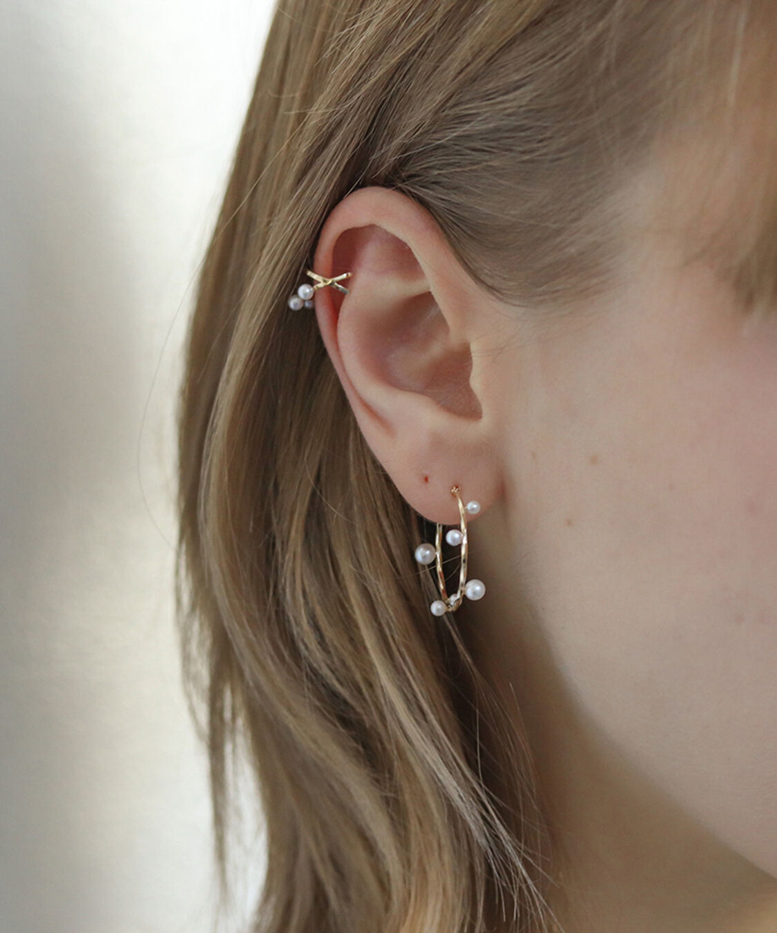  「パール リリー スナップ フープ ピアス| K10YG〈2026 Spring Collection〉」|ピアス|