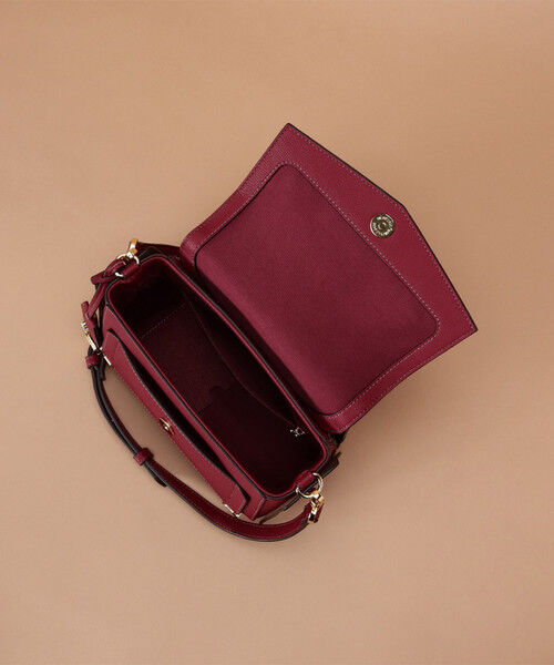 Samantha Thavasa「ビジューチャーム付き ショルダーバッグ」|ショルダー・メッセンジャー|