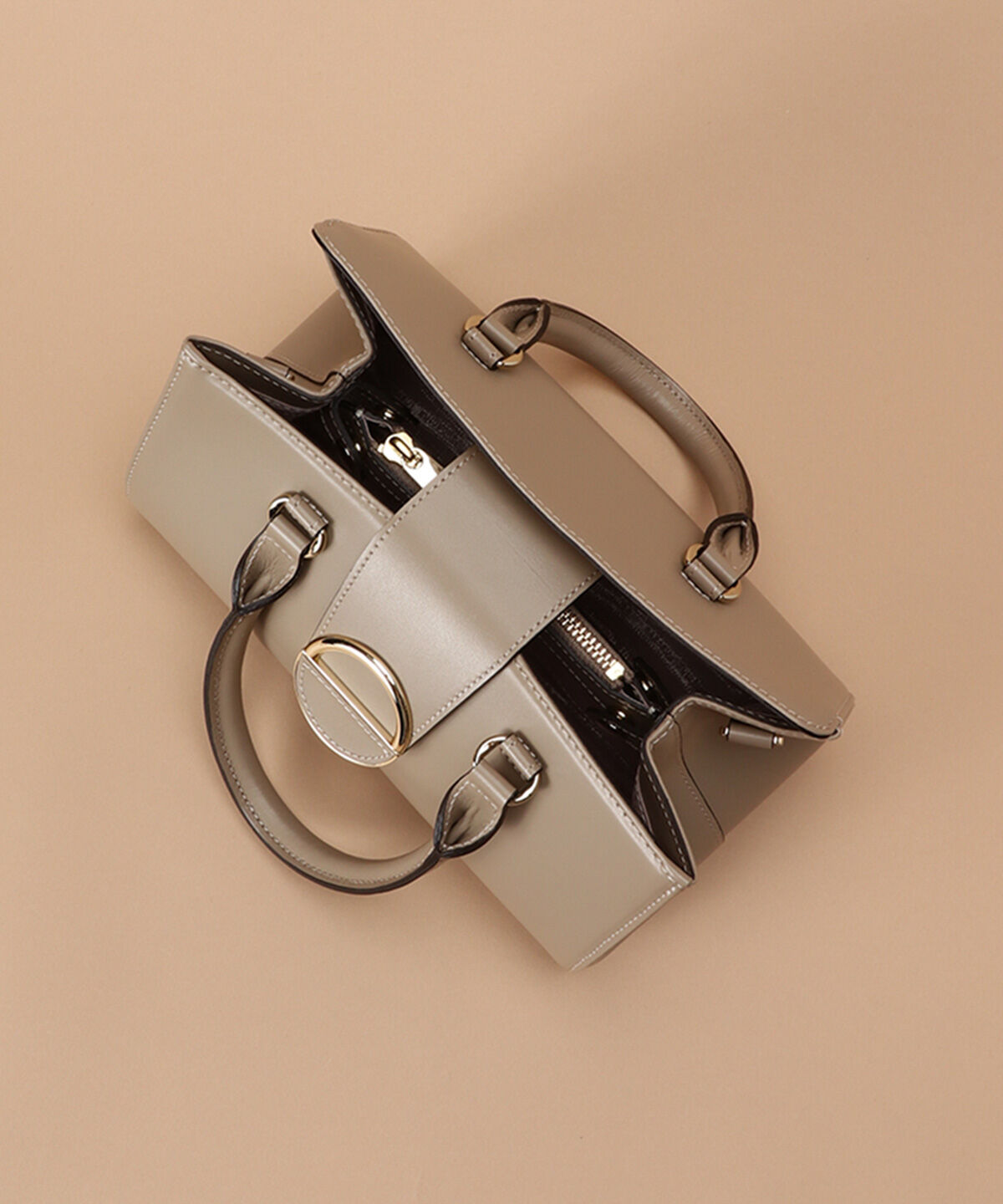 Samantha Thavasa「ベルトモチーフ レザーハンドバッグ」|ハンドバッグ|