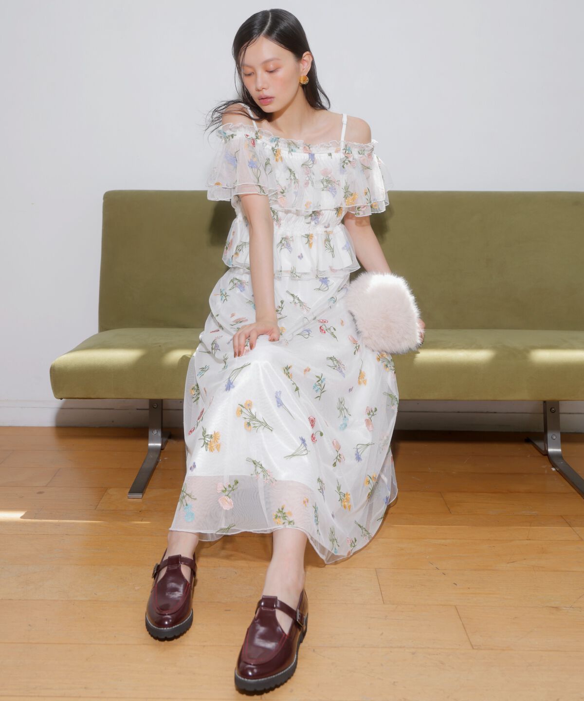 アンドクチュール「ボタニカル柄刺繍チュールスカート」|フレア|オフ