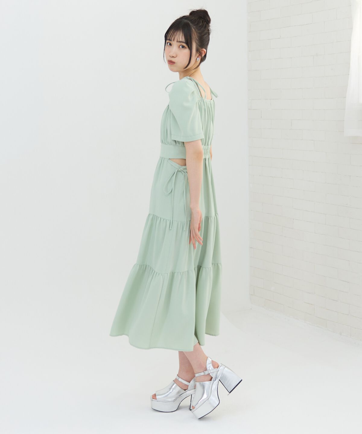 REDYAZEL「サイドリボンカットティアードワンピース」|ワンピース|