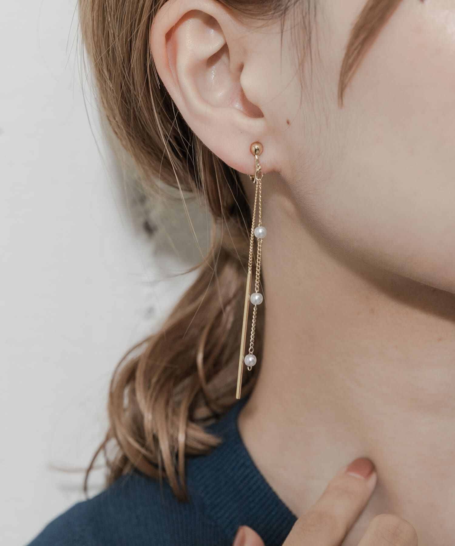 SMELLY「ミニパールチェーンイヤリング」|イヤリング|