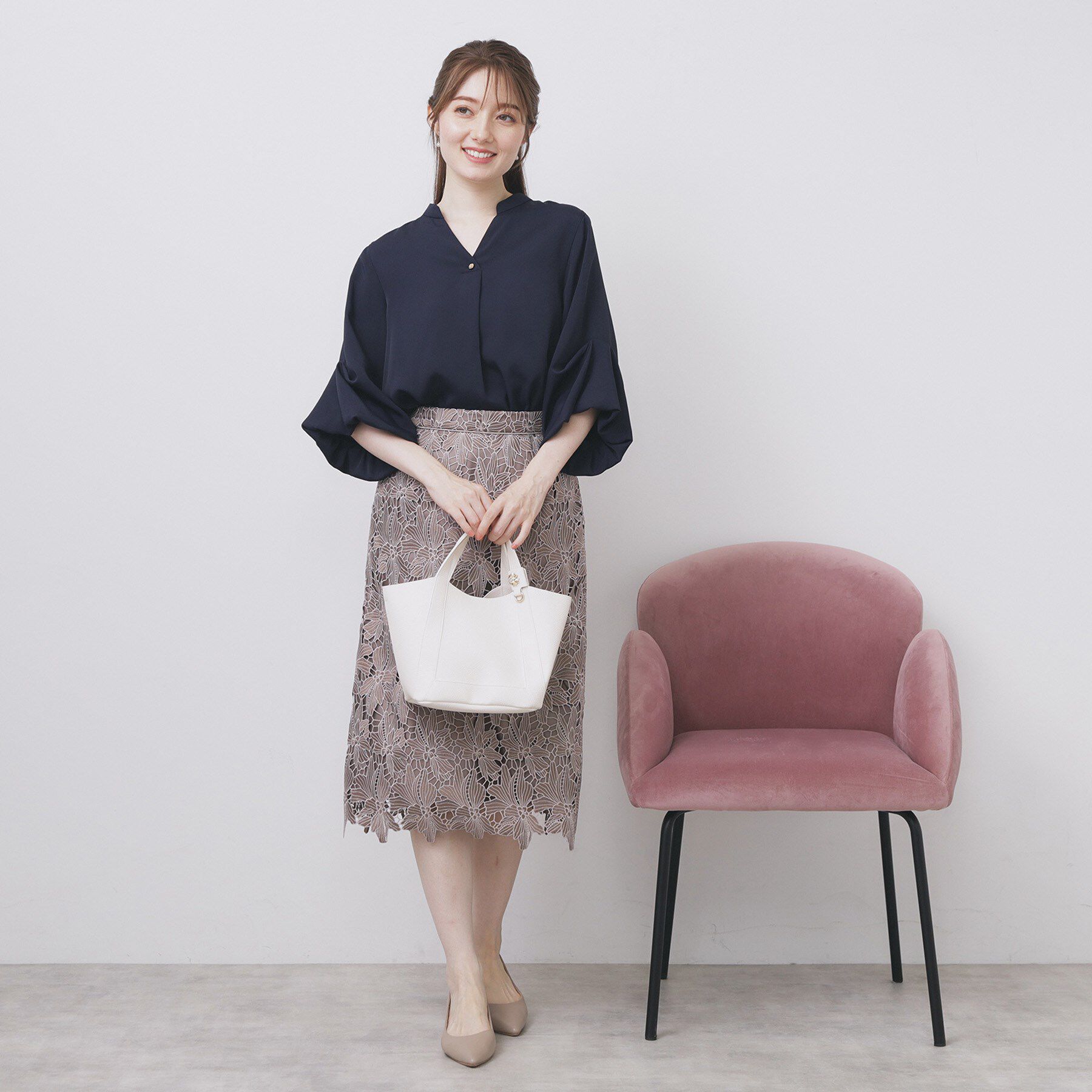 index「スキッパーバルーンスリーブブラウス【洗濯機洗い可/イージーアイロン】」|シャツ・ブラウス|