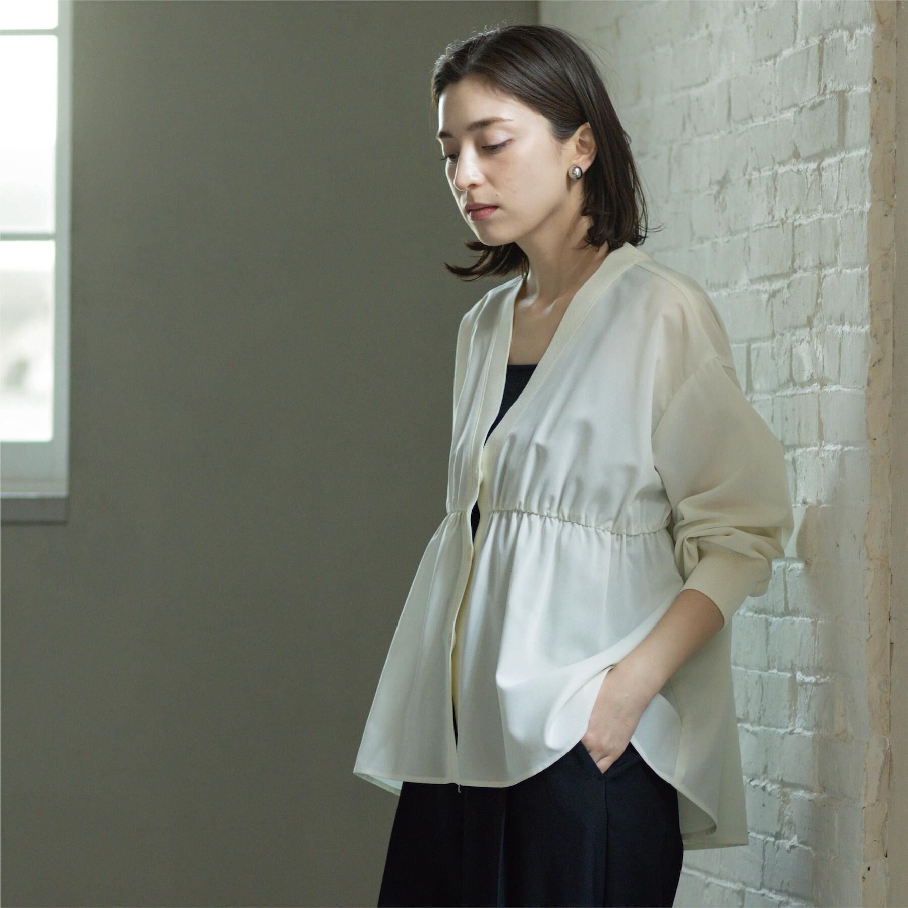 OPAQUE.CLIP「ブラウス風Vネックカーディガン【洗濯機OK】」|カーディガン|