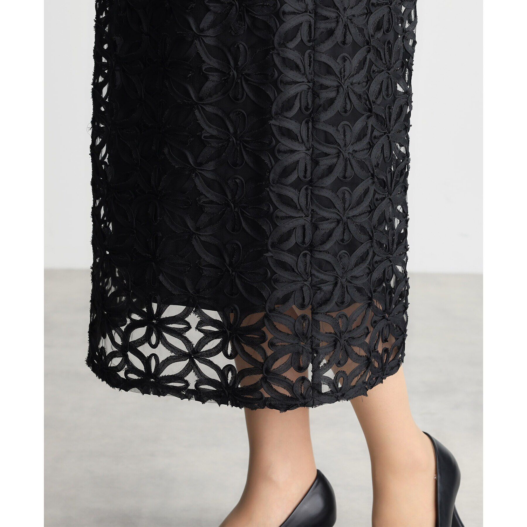 THE SHOP TK「【ONOFF活躍／セレモニー】刺繍レーススカート／洗える」|スカート|