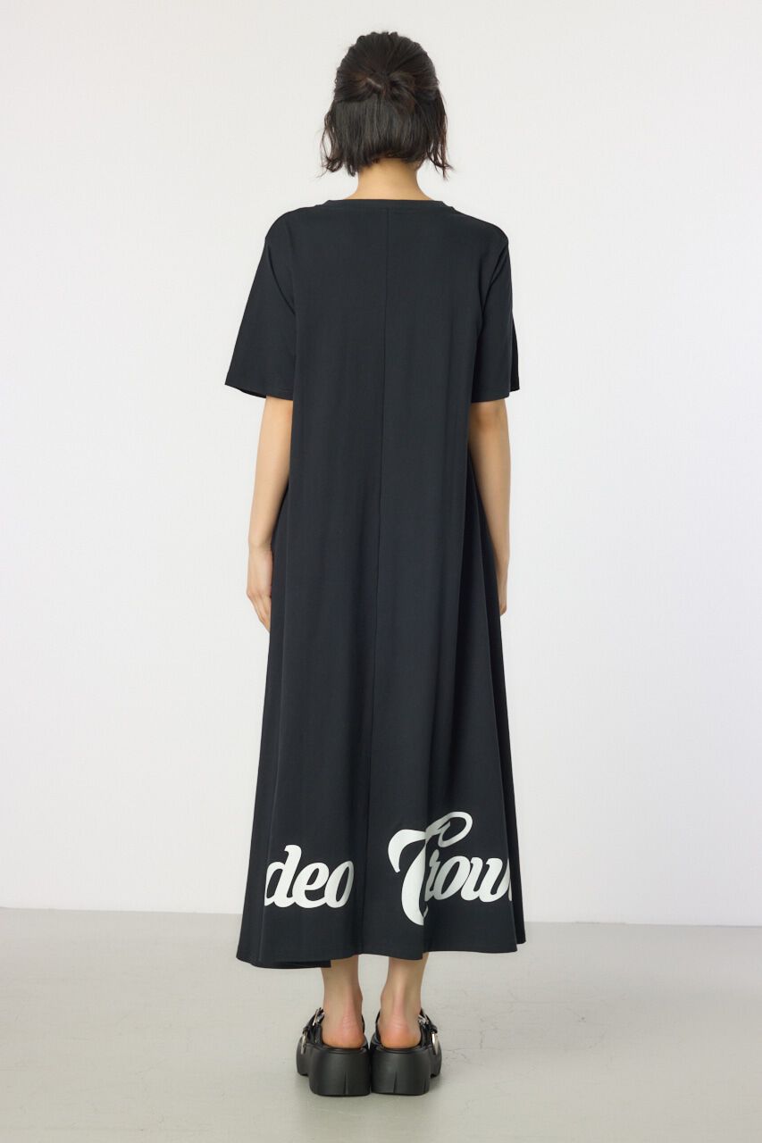 RODEO CROWNS「Vネックスクリプトロゴマキシワンピース」|ワンピース|