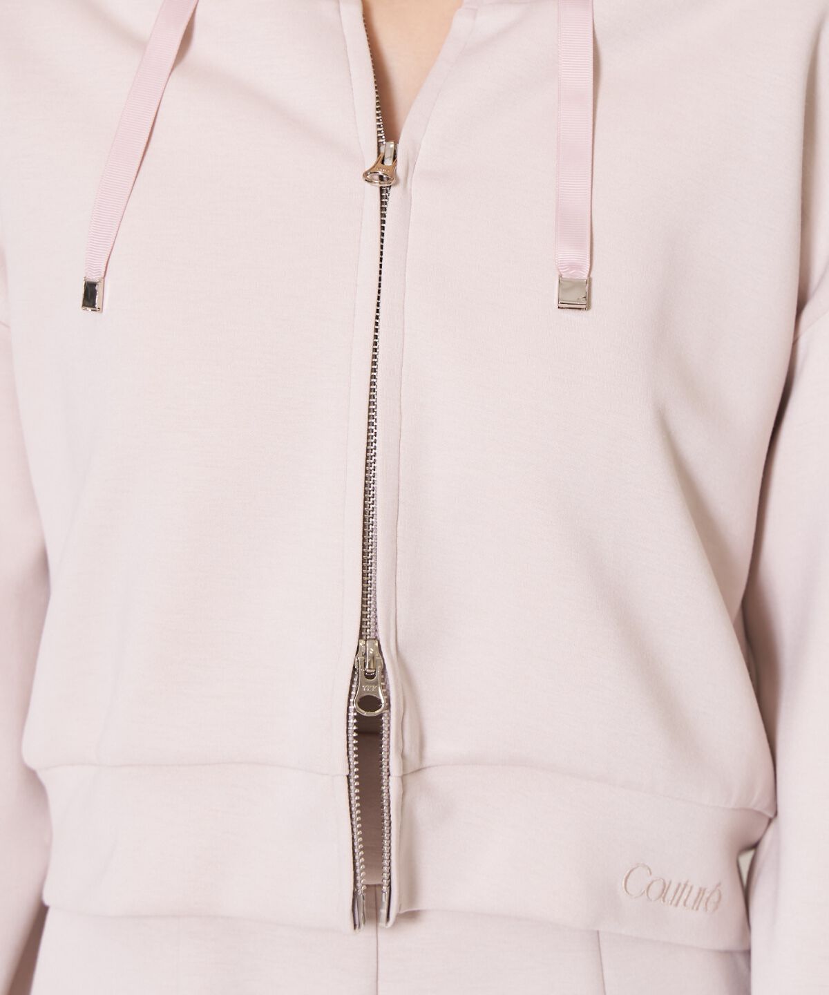 アンドクチュール「刺繍パーカー&times;オールインワン」|オールインワン|