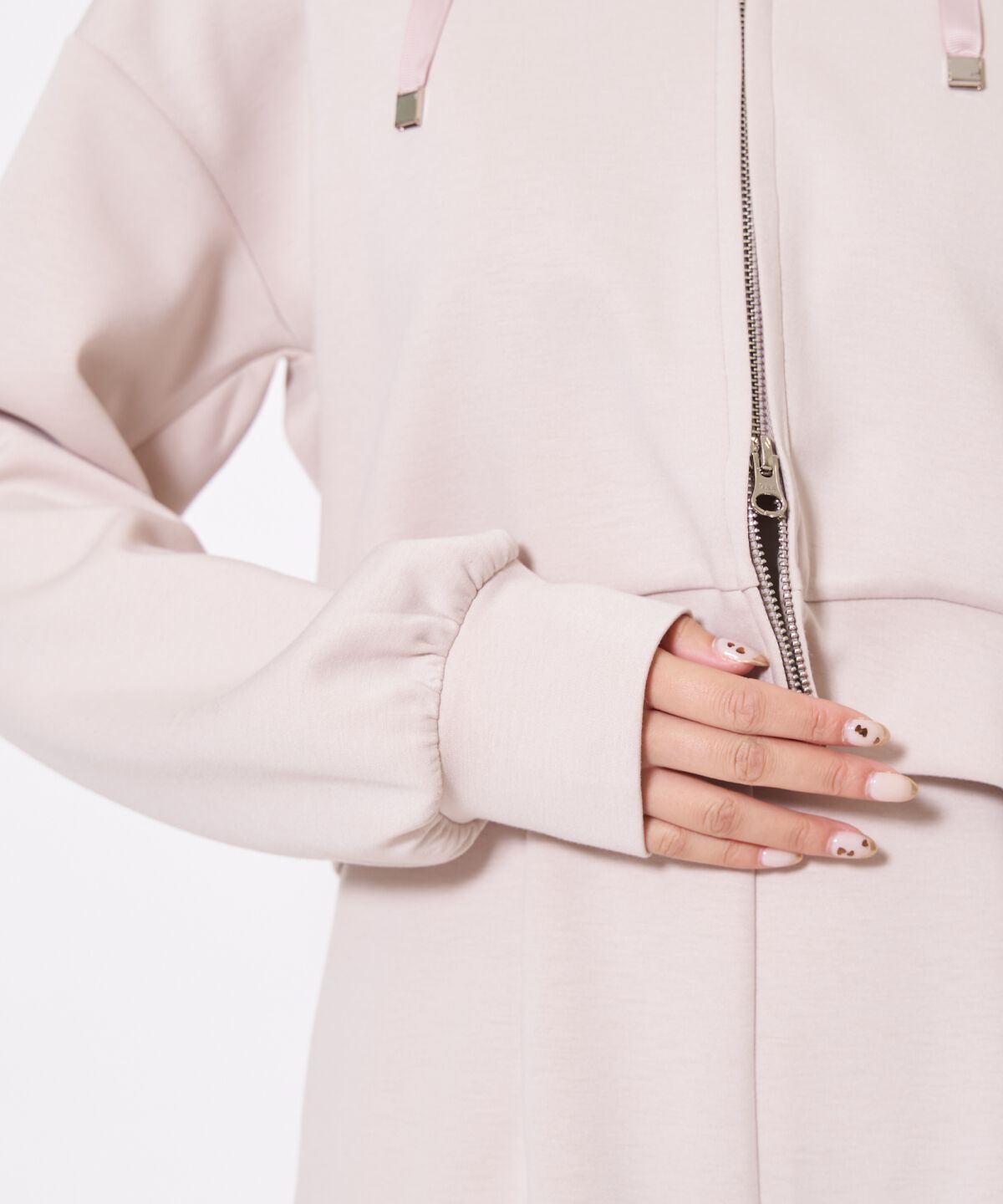 アンドクチュール「刺繍パーカー&times;オールインワン」|オールインワン|