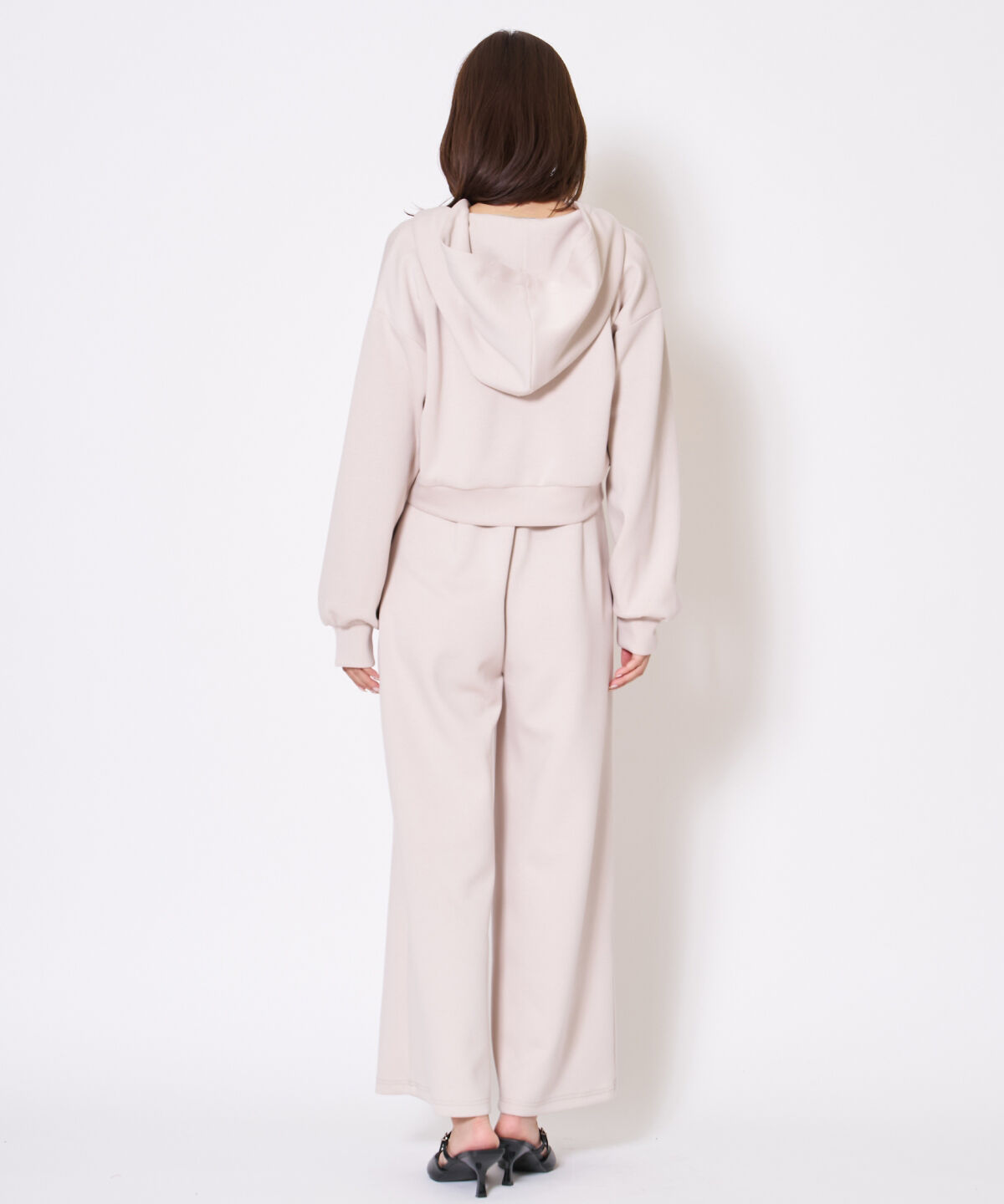 アンドクチュール「刺繍パーカー&times;オールインワン」|オールインワン|