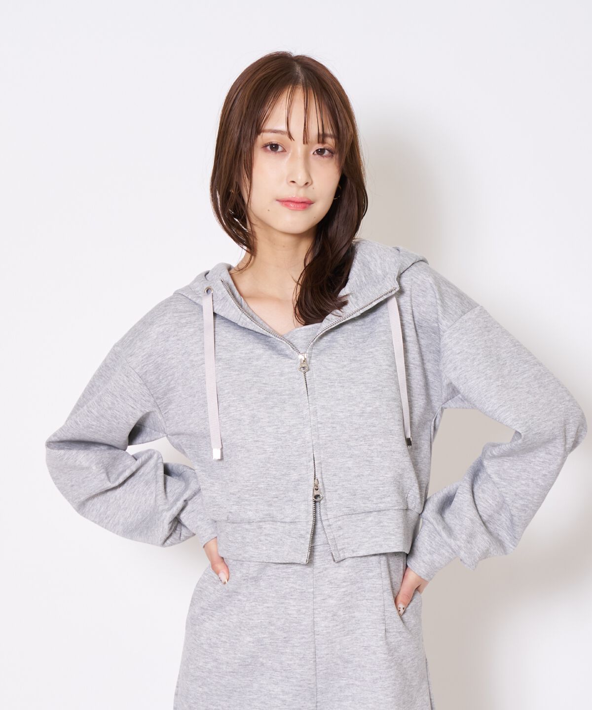 アンドクチュール「刺繍パーカー&times;オールインワン」|オールインワン|