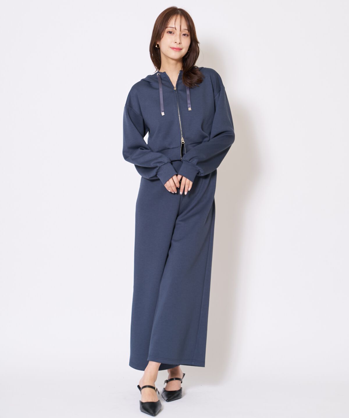 アンドクチュール「刺繍パーカー&times;オールインワン」|オールインワン|