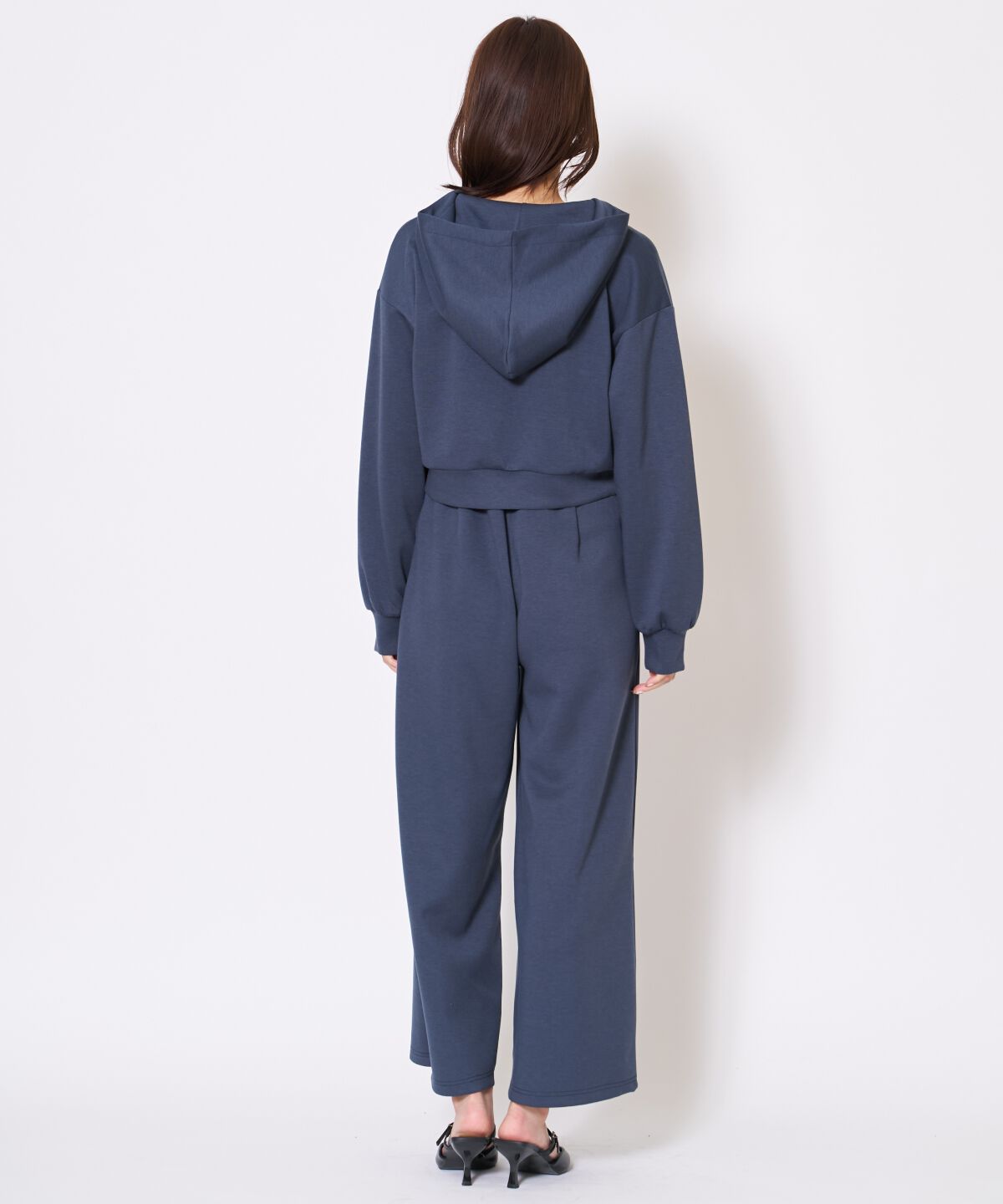 アンドクチュール「刺繍パーカー&times;オールインワン」|オールインワン|