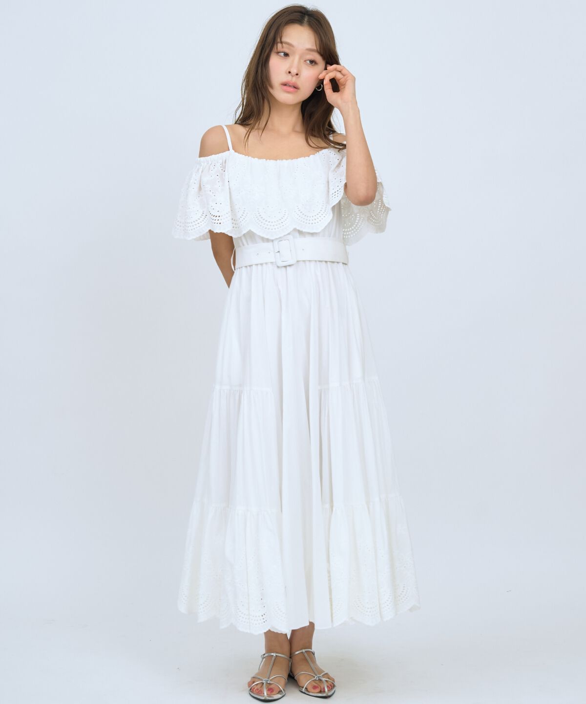 アンドクチュール「レースオフショルティアードワンピース」|ワンピース|オフ