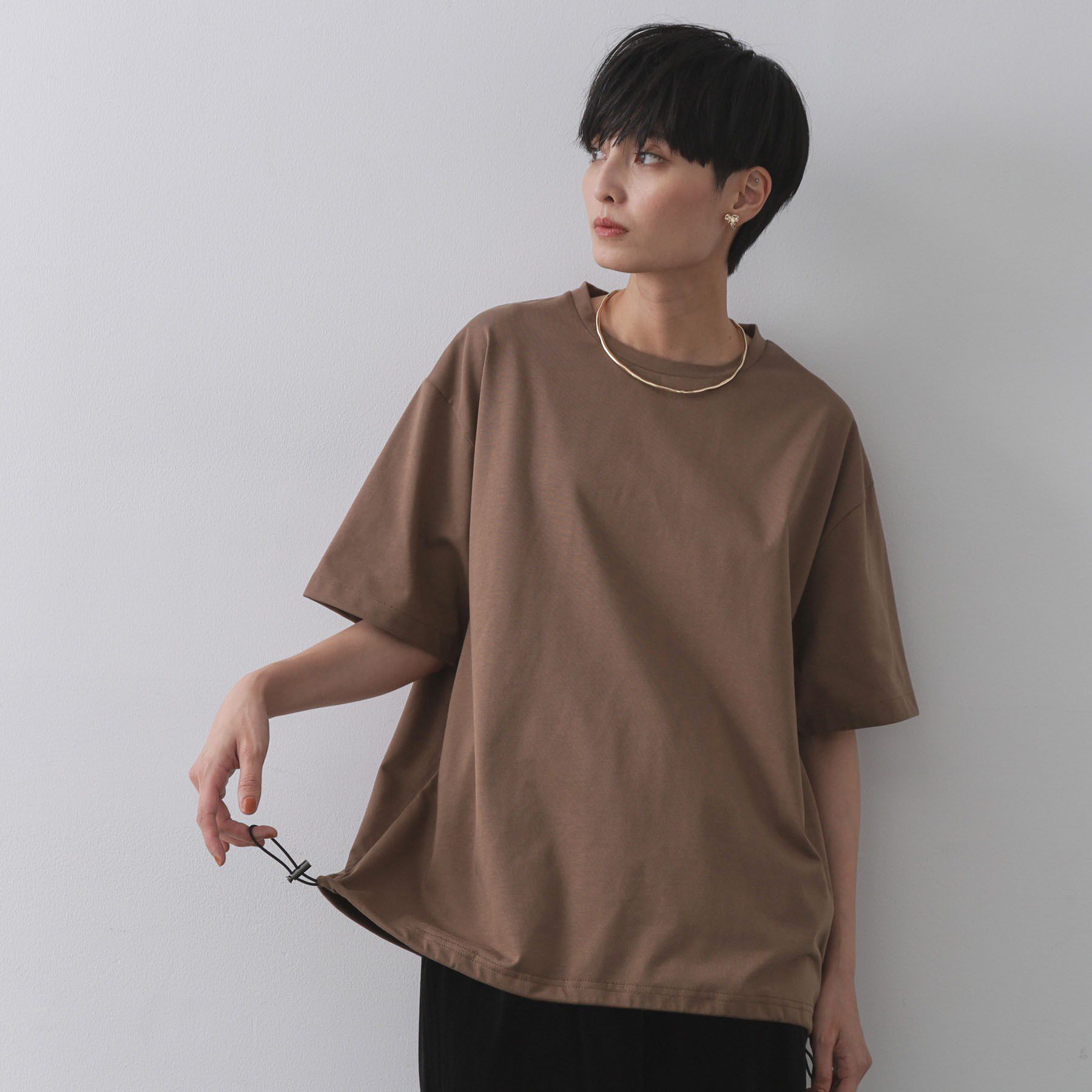 OPAQUE.CLIP「裾ドロストTシャツ【洗濯機洗い可】」|Tシャツ・カットソー|ブラウン(043)
