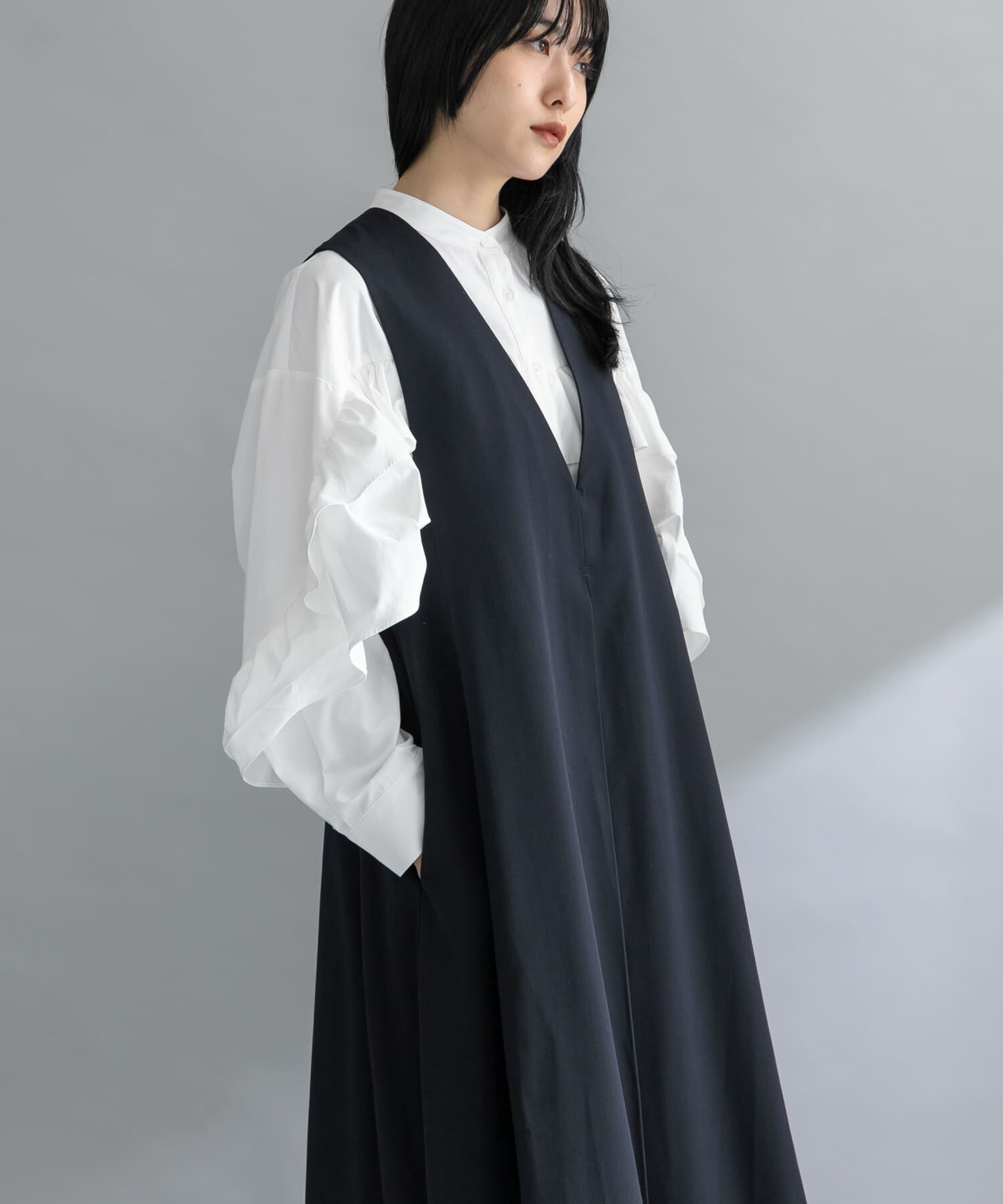  「『WEB限定』ラッフルデザインブラウス」|シャツ・ブラウス|