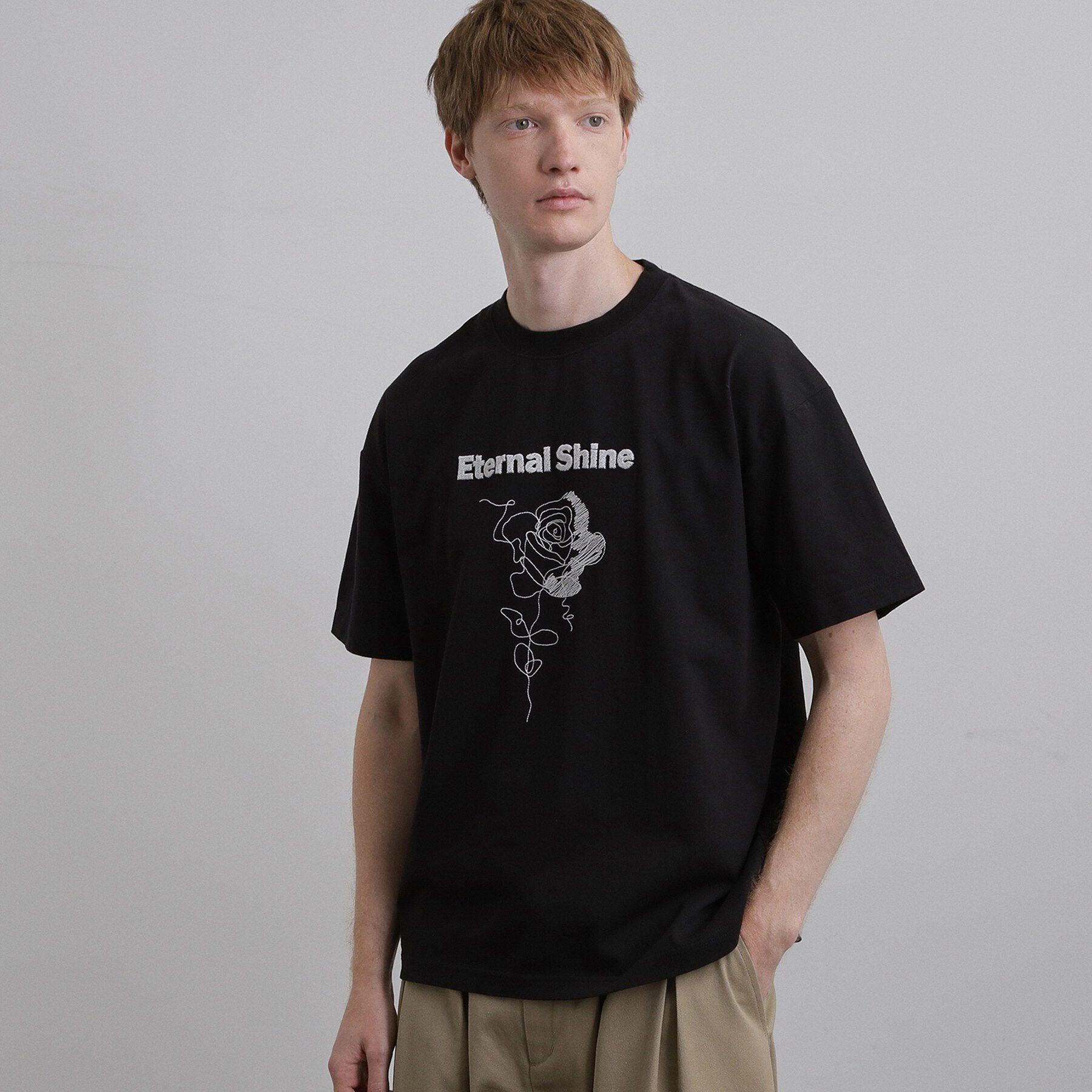 tk.TAKEO KIKUCHI「ロゴフラワー刺繍Tシャツ」|Tシャツ・カットソー|