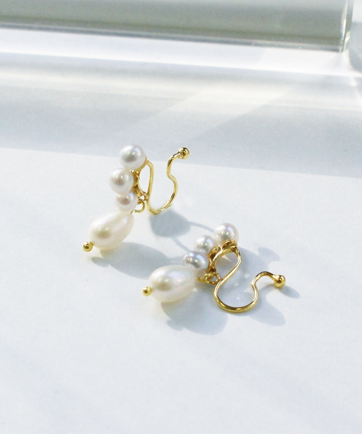 JUPITER「【K10】淡水パールイヤリング」|イヤリング|