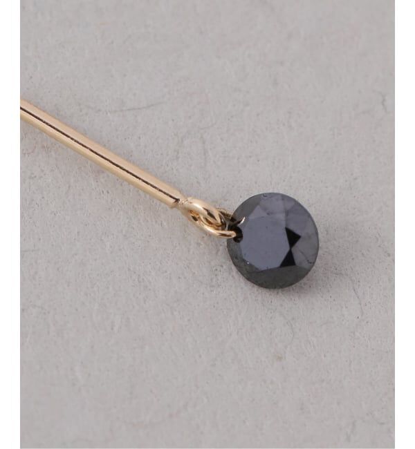 Lilas by Spick&Span「ブラックホールダイヤ1pフックピアス K18（両耳）」|ピアス|