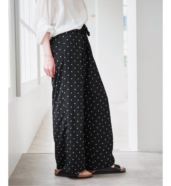 U by SPICK&SPAN「《予約》ルーズストレートイージーパンツ」|スラックス|
