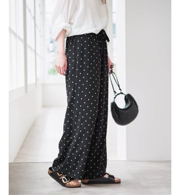 U by SPICK&SPAN「《予約》ルーズストレートイージーパンツ」|スラックス|