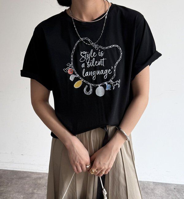  「【WEB限定】刺繍&times;プリントチャームイラストTEE」|Tシャツ・カットソー|ブラック