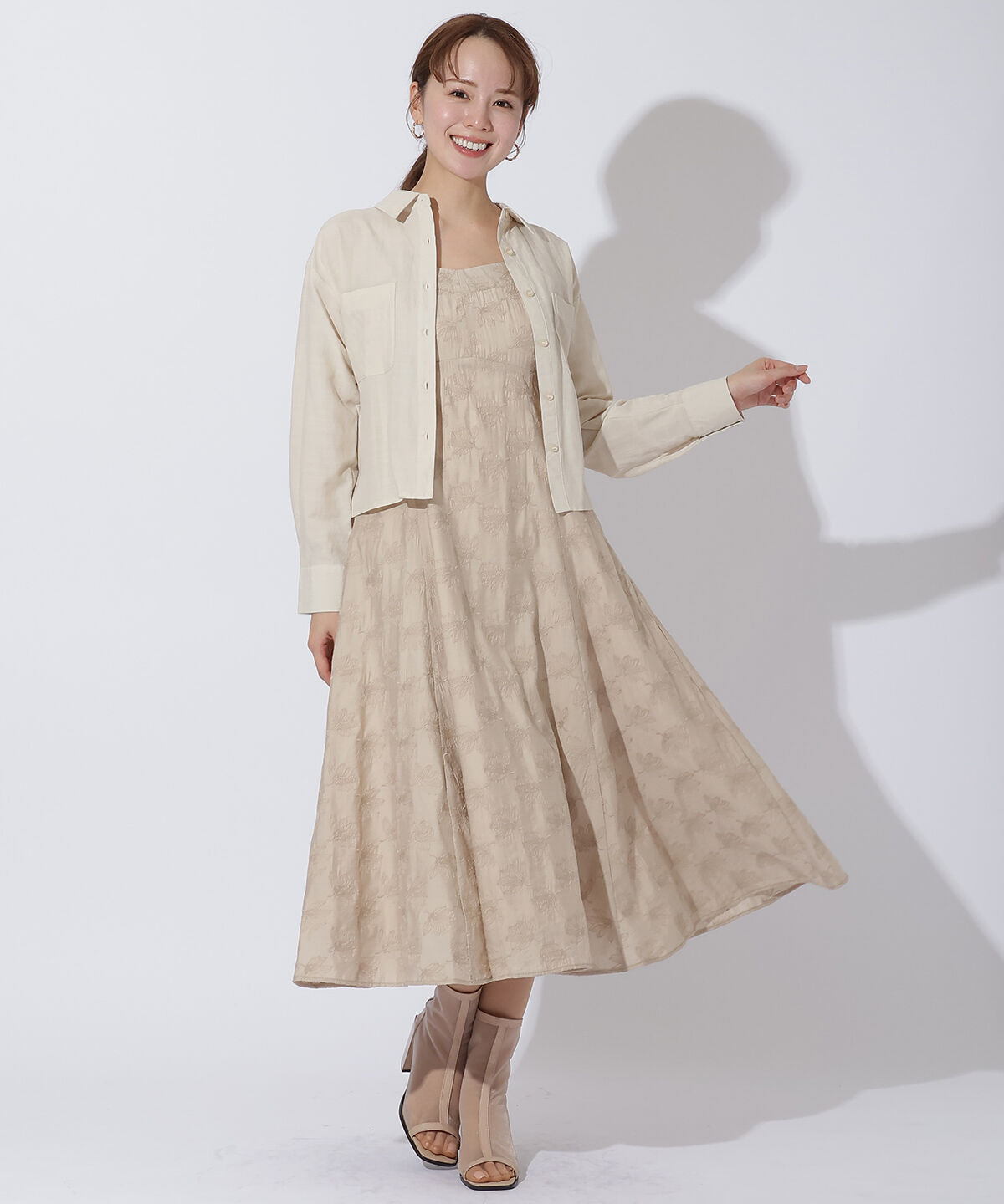アンドクチュール「ワッシャーシャツ＋刺しゅうキャミワンピース」|ワンピース|ピンク