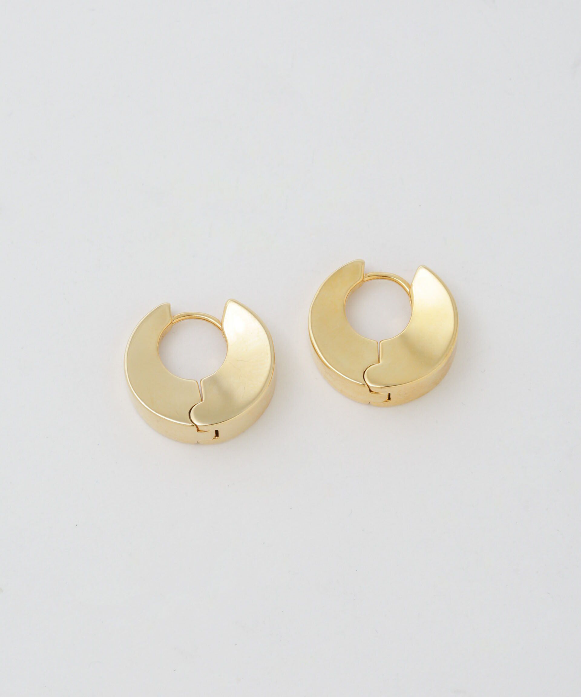 nano･universe「エッジミニフープピアス」|ピアス|