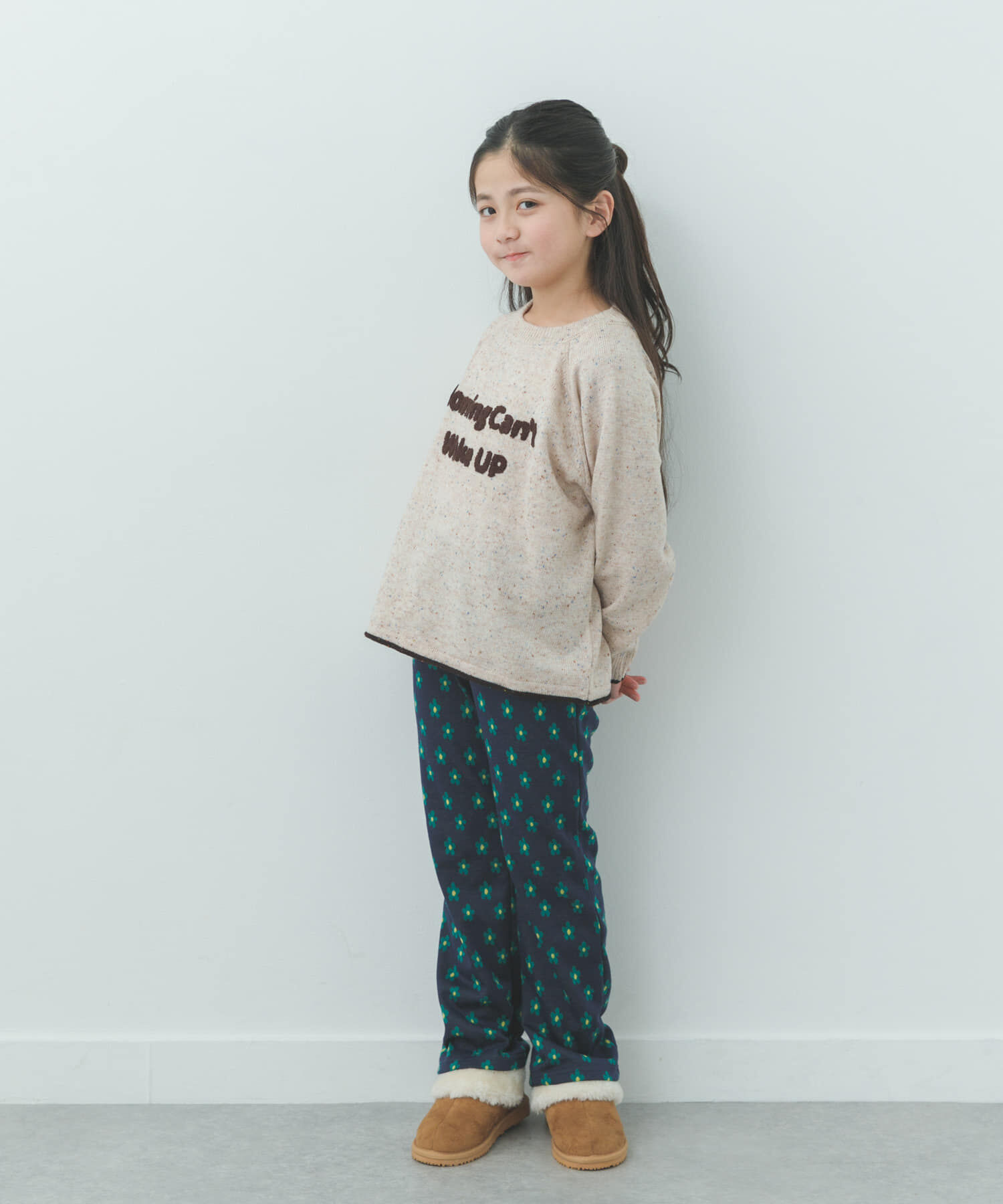 URBAN RESEARCH DOORS「サガラ刺繍ロゴニット(KIDS)」|ニット・セーター|