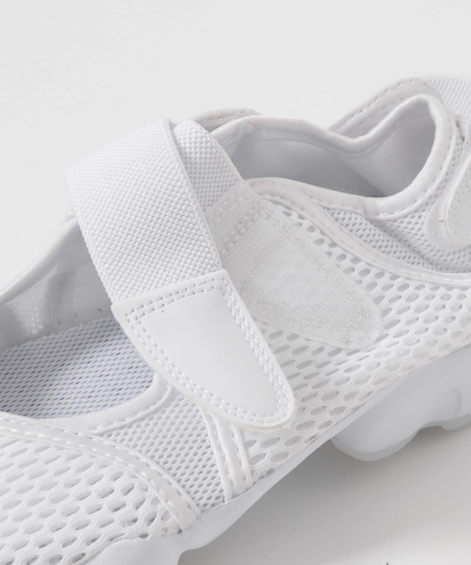URBAN RESEARCH DOORS「NIKE　ナイキウィメンズエアリフトBR」|スニーカー|