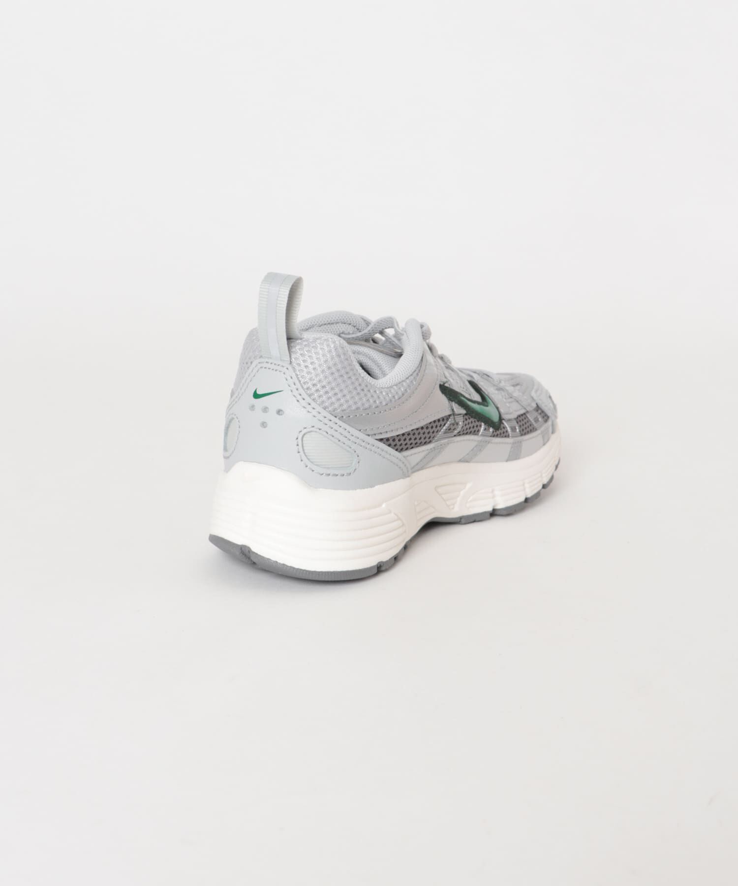 URBAN RESEARCH DOORS「NIKE　P-6000 PS」|スニーカー|